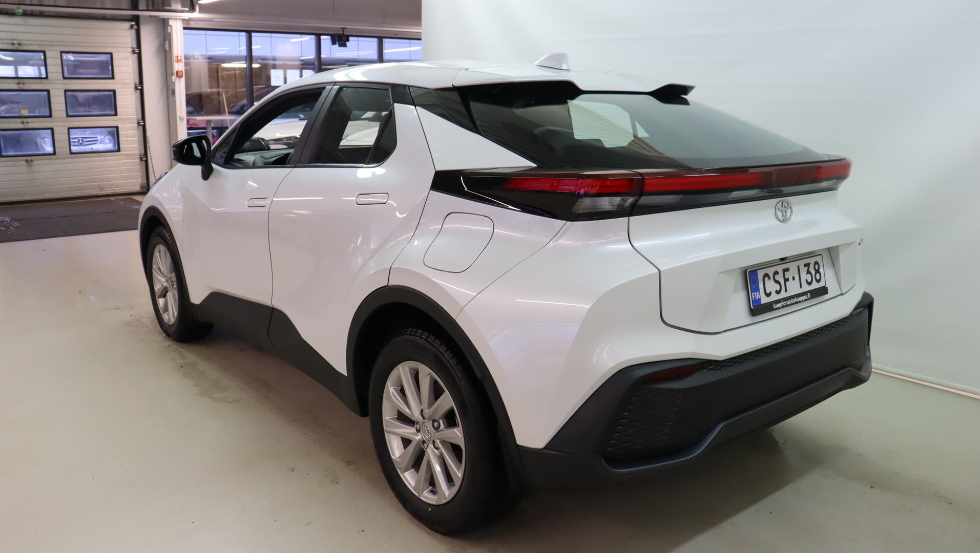 TOYOTA C-HR 2025