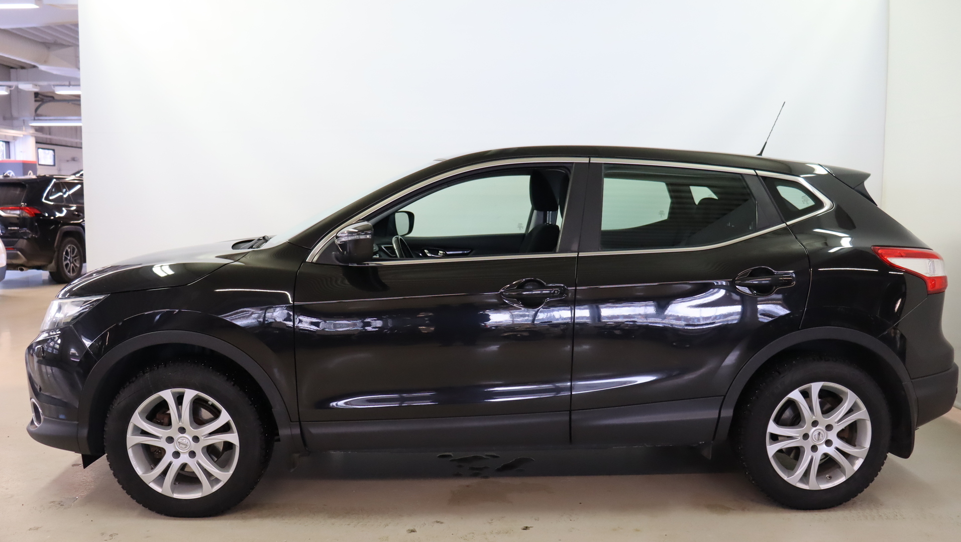 NISSAN Qashqai 2015