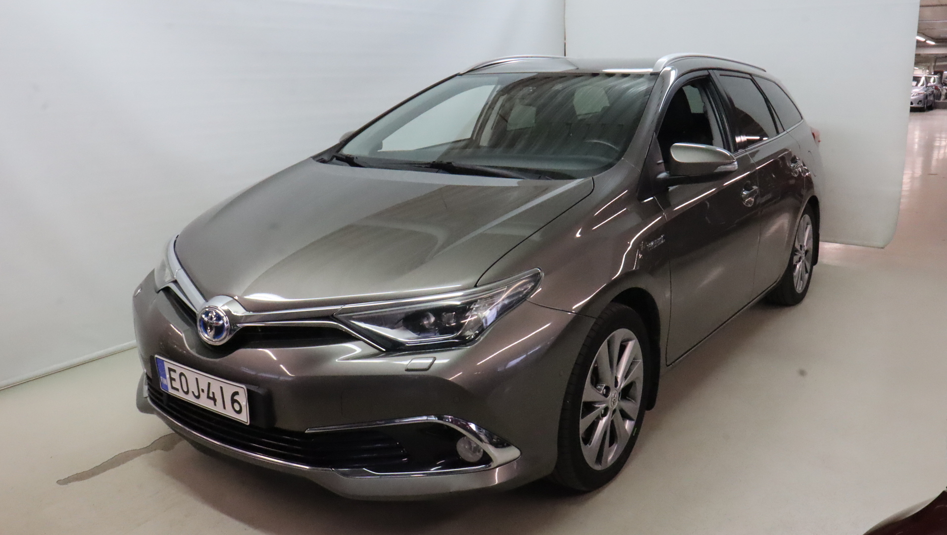 TOYOTA Auris 2016