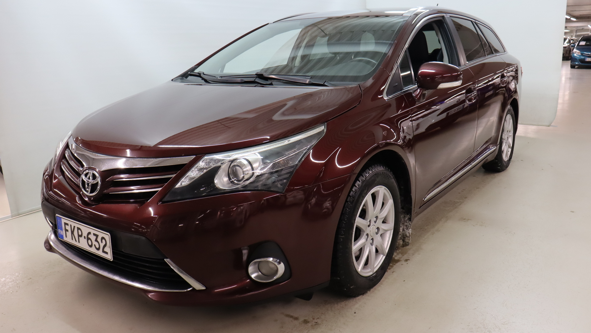TOYOTA Avensis 2012