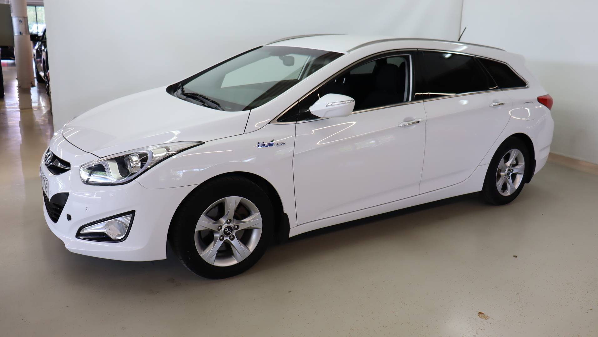 HYUNDAI i40 Wagon 2015