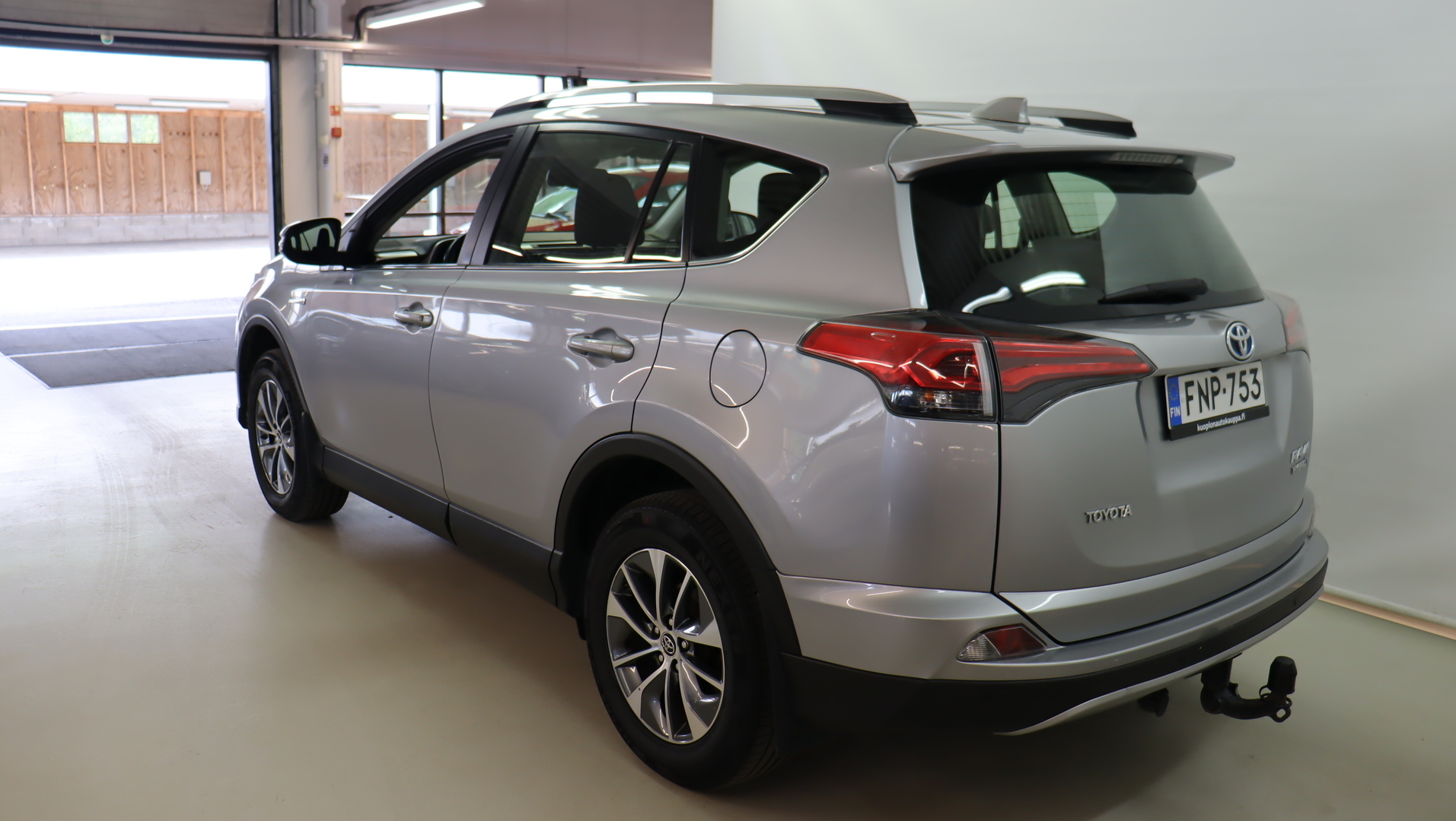 TOYOTA RAV4 2018