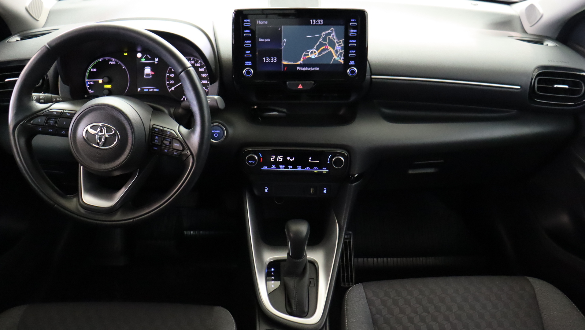 TOYOTA Yaris 2022