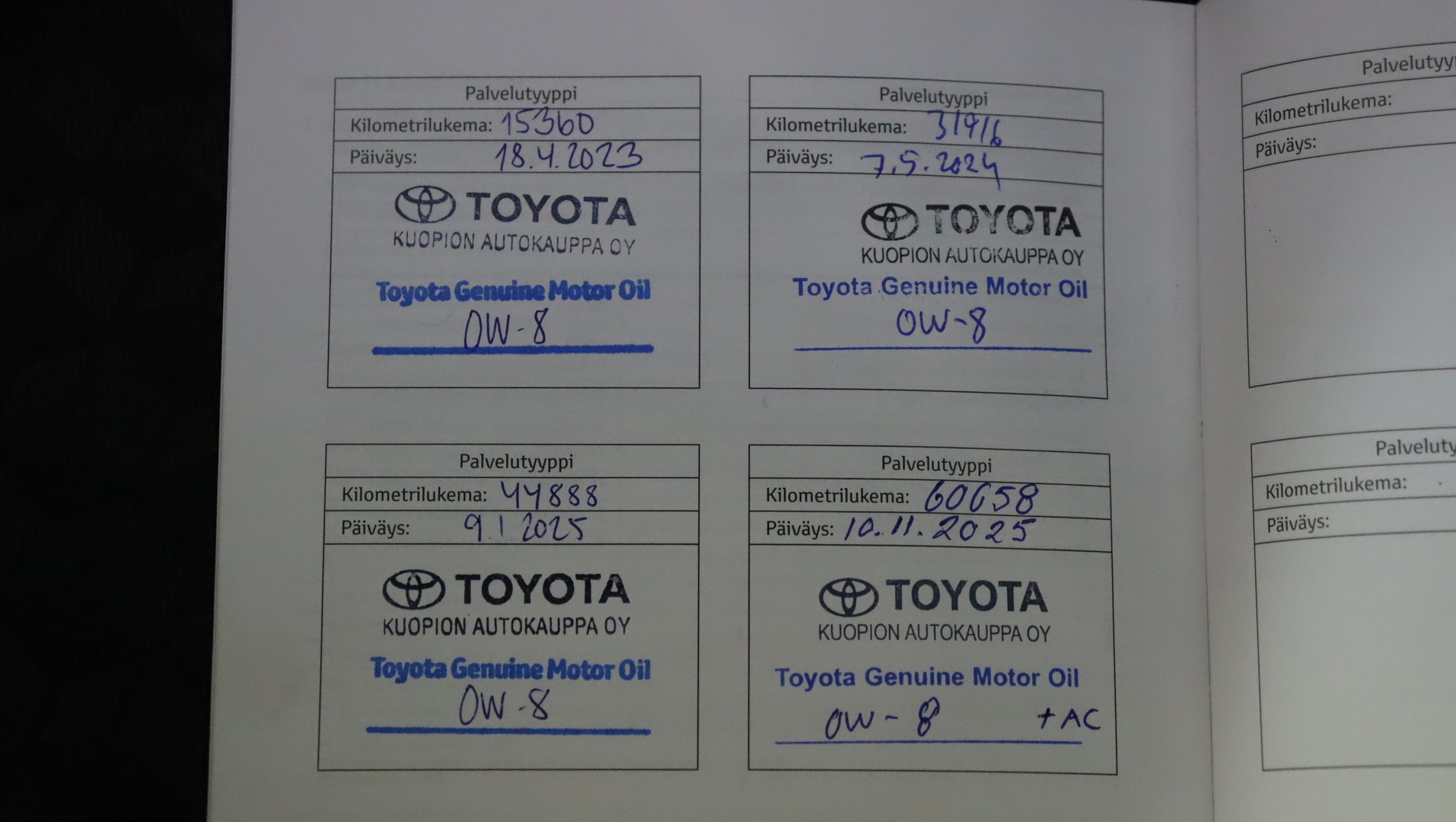 TOYOTA Yaris 2022