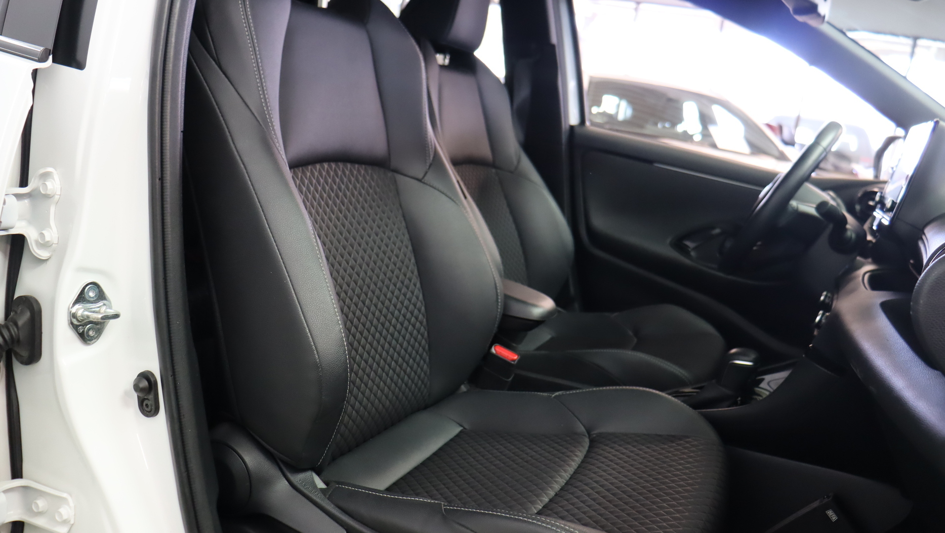 TOYOTA Yaris 2022