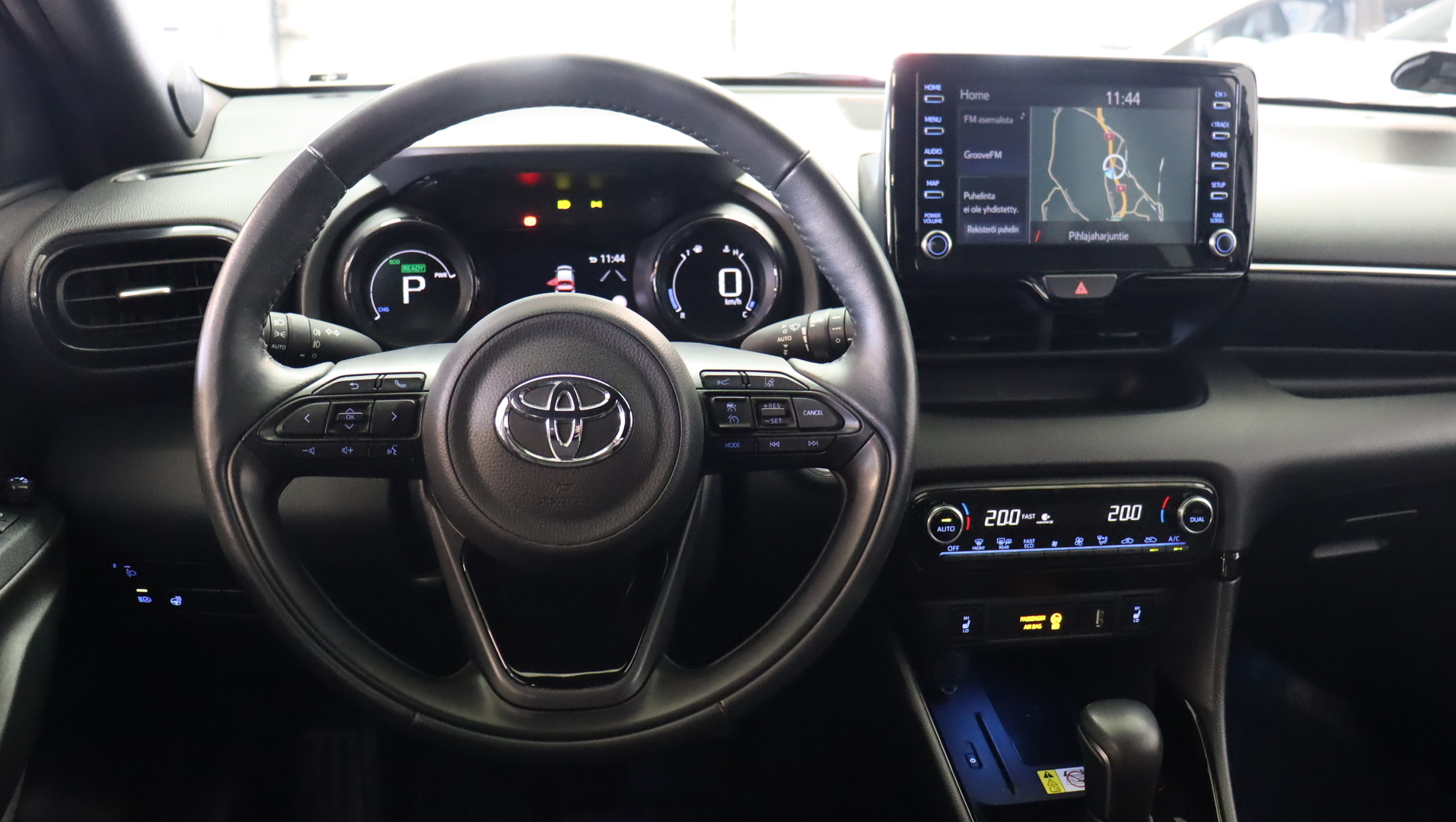TOYOTA Yaris 2022