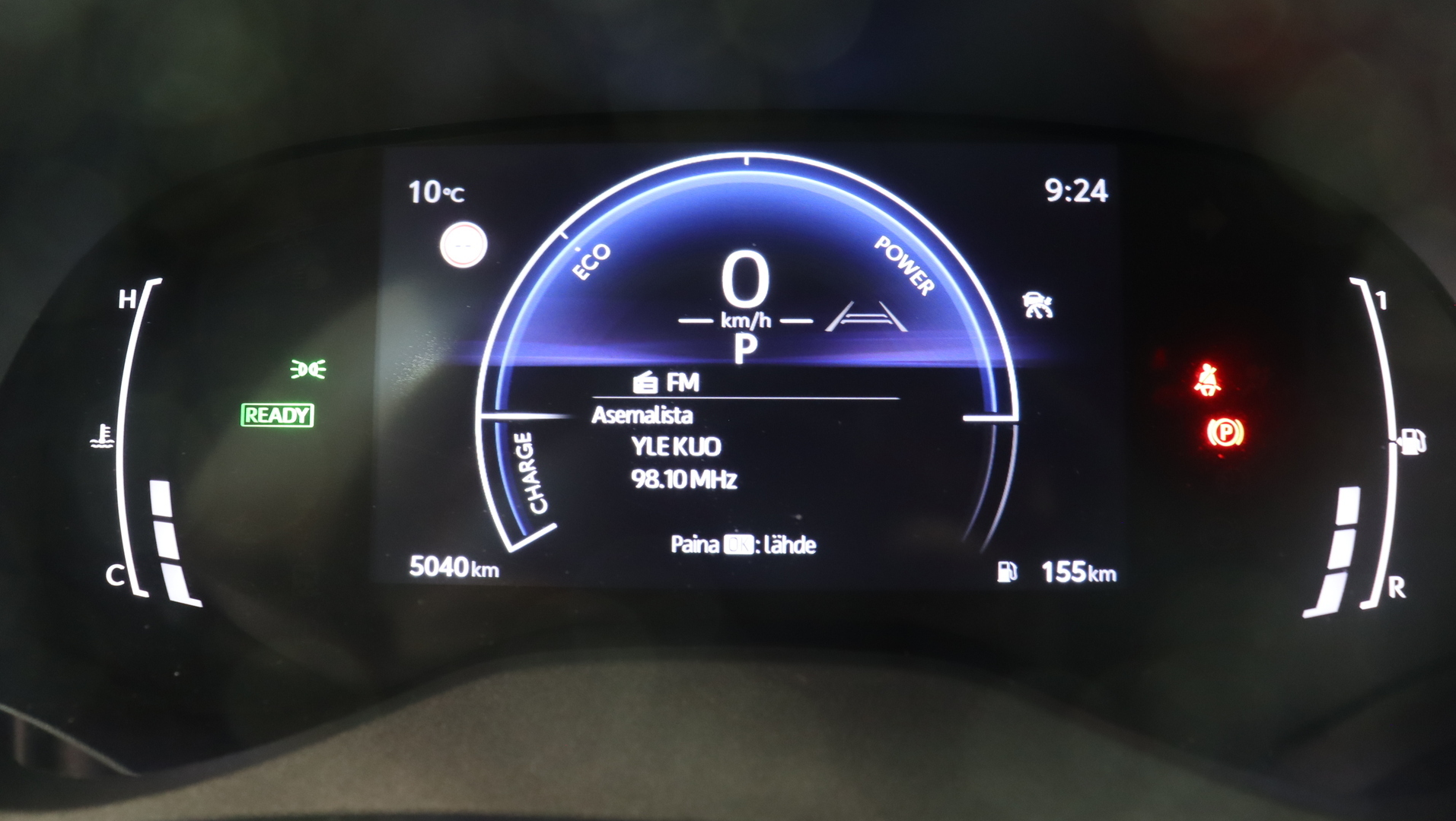 TOYOTA Yaris Cross 2025