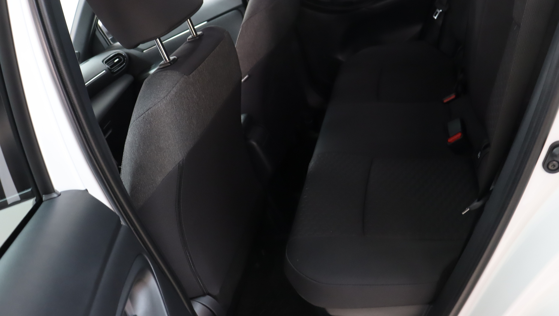 TOYOTA Yaris Cross 2025