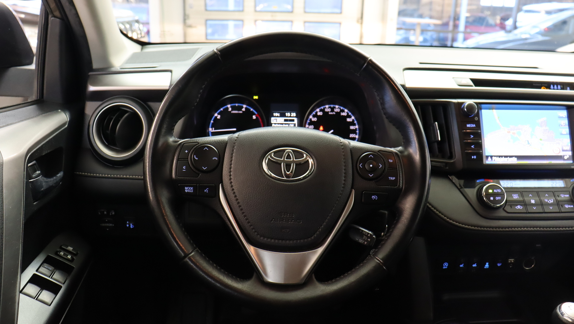 TOYOTA RAV4 2016