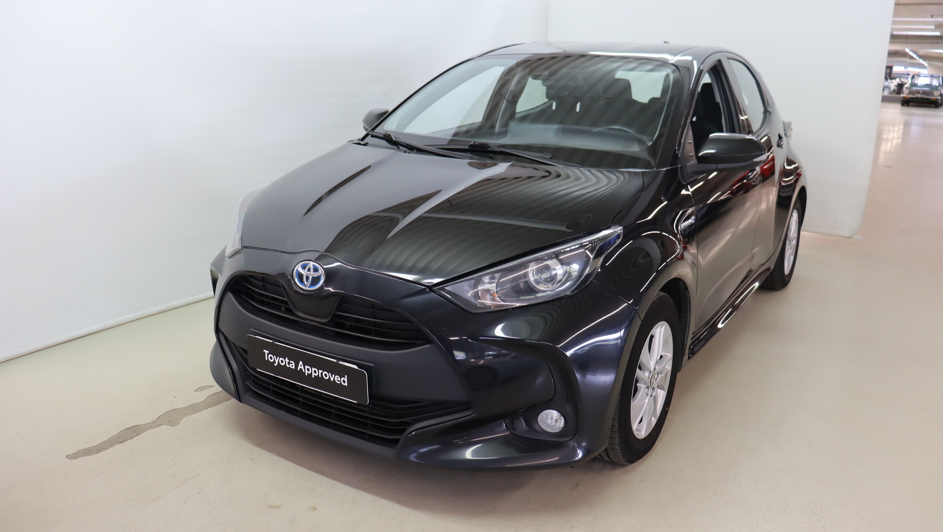 TOYOTA Yaris 2021