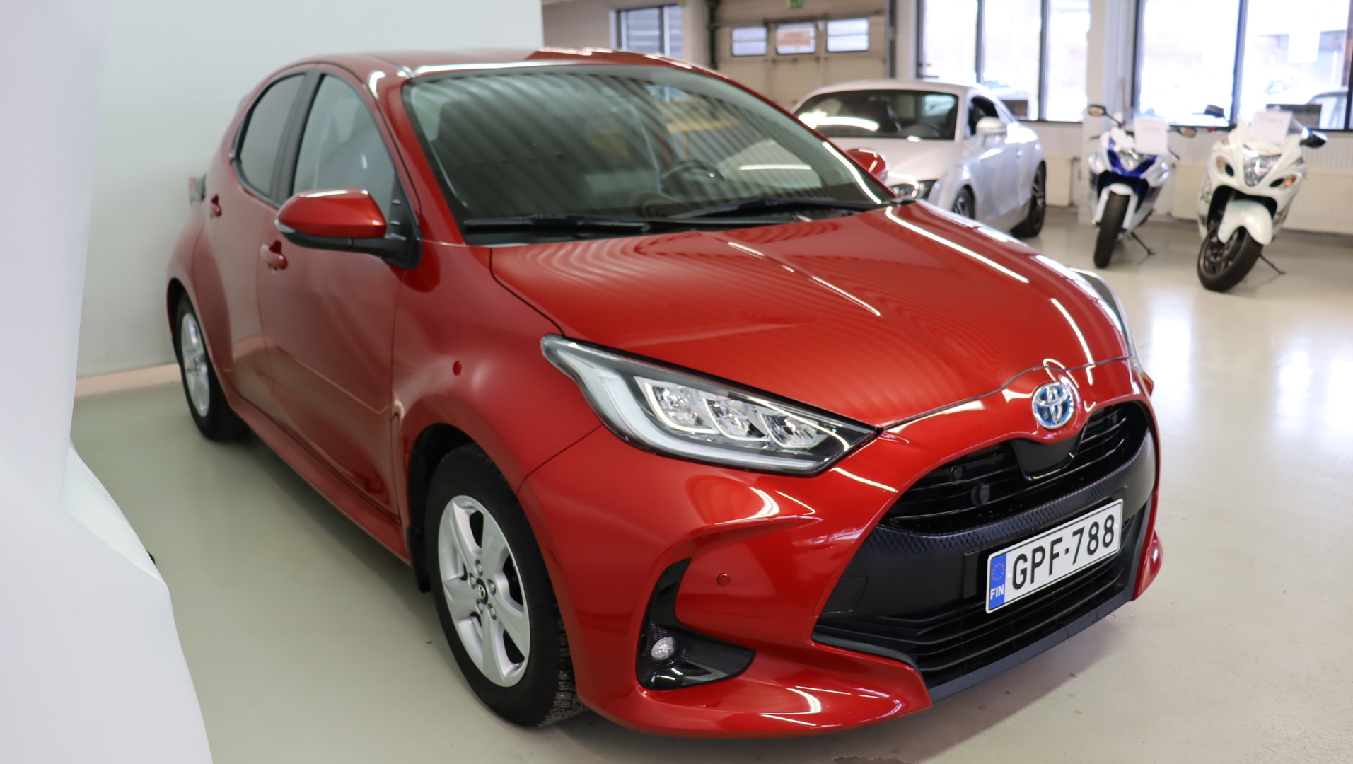 TOYOTA Yaris 2022