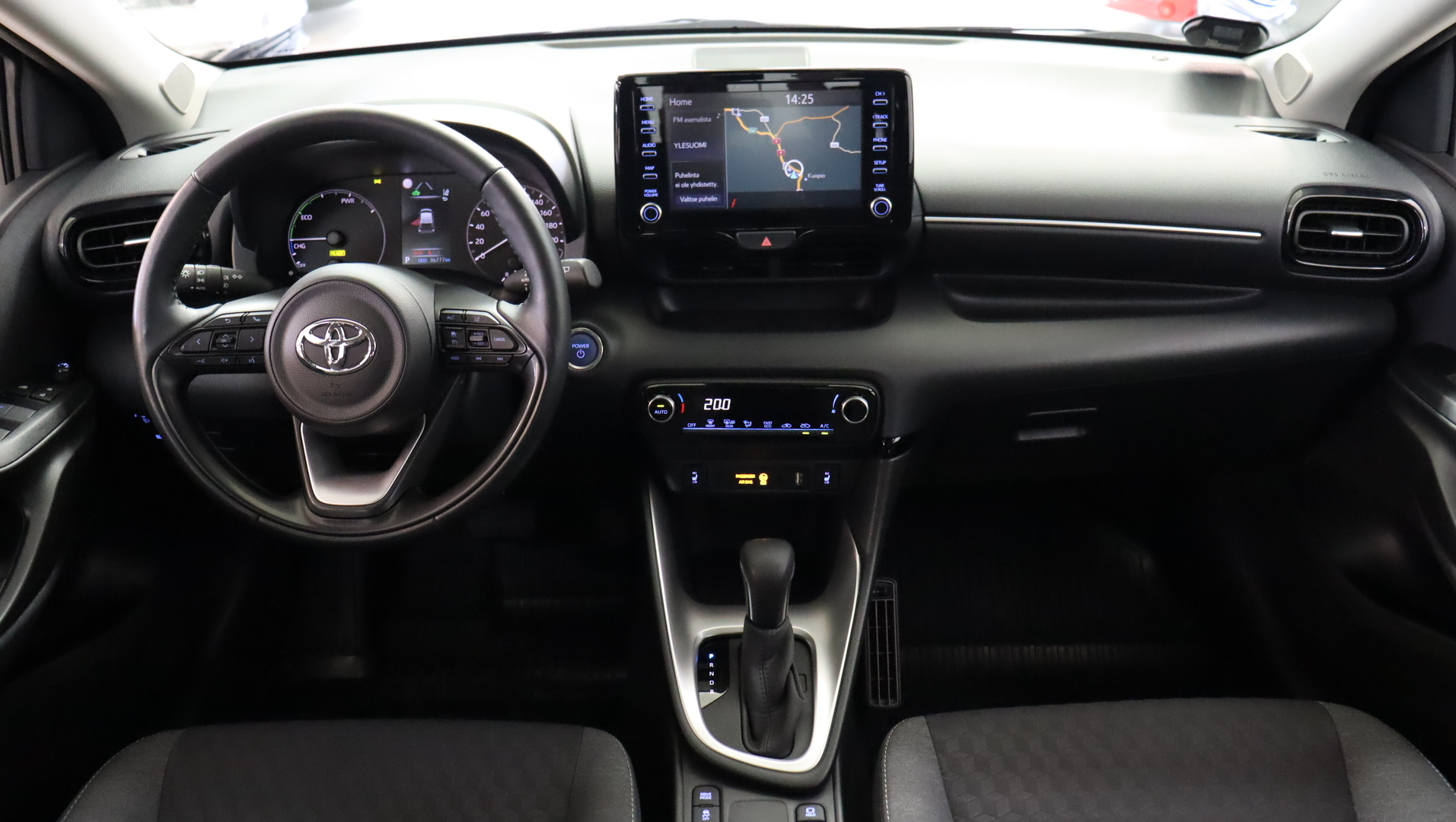 TOYOTA Yaris 2022