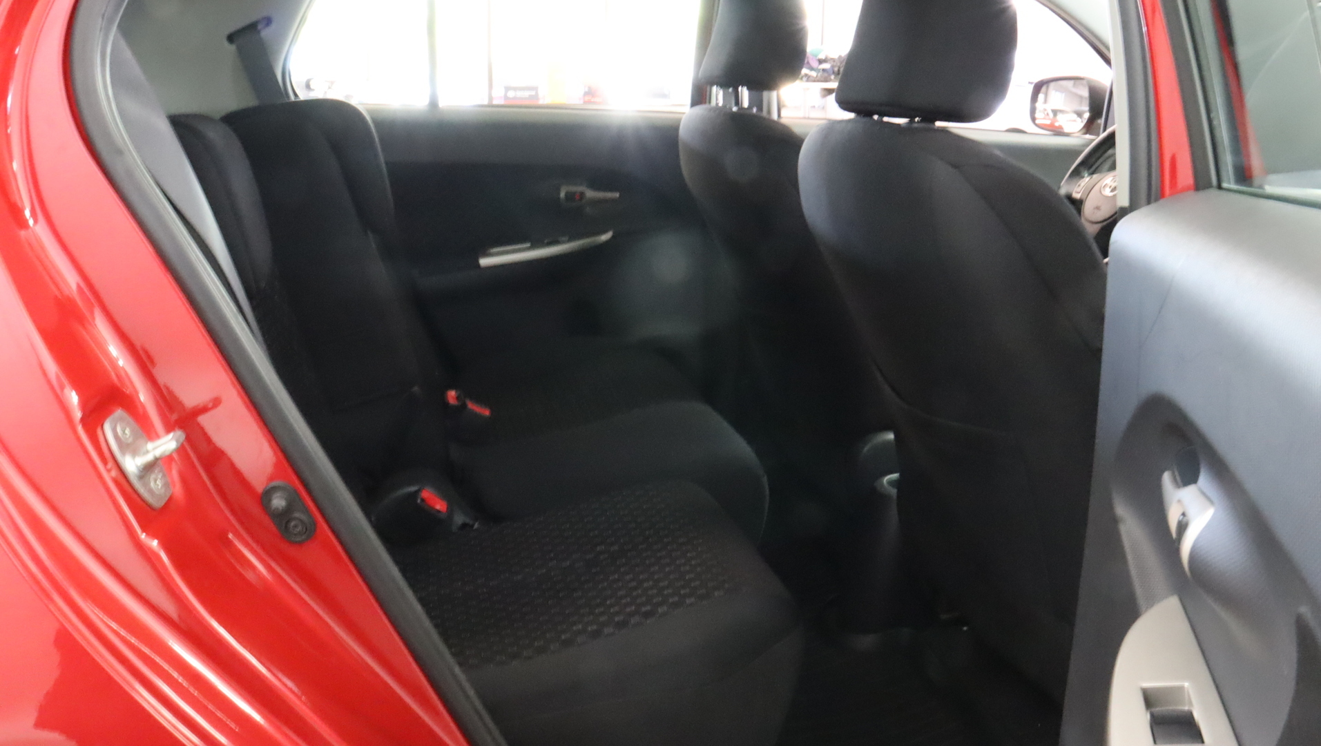 TOYOTA Urban Cruiser 11