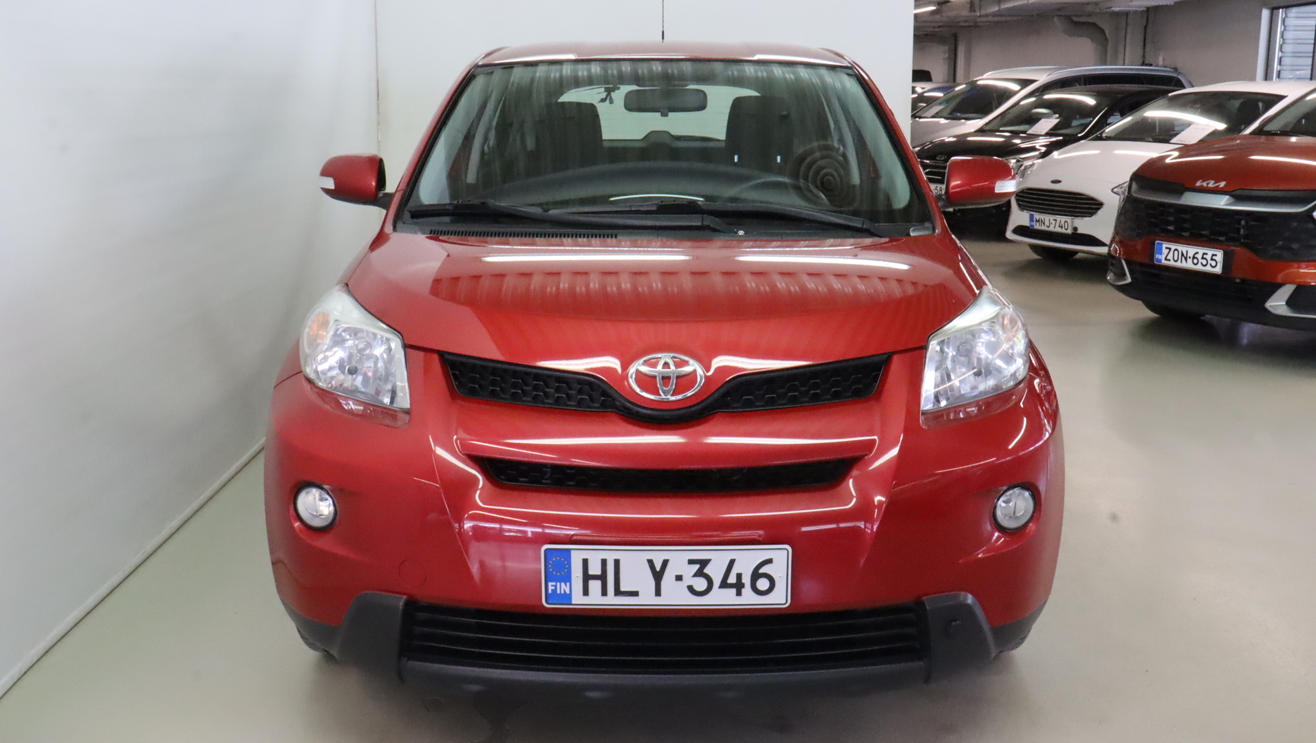 TOYOTA Urban Cruiser 7