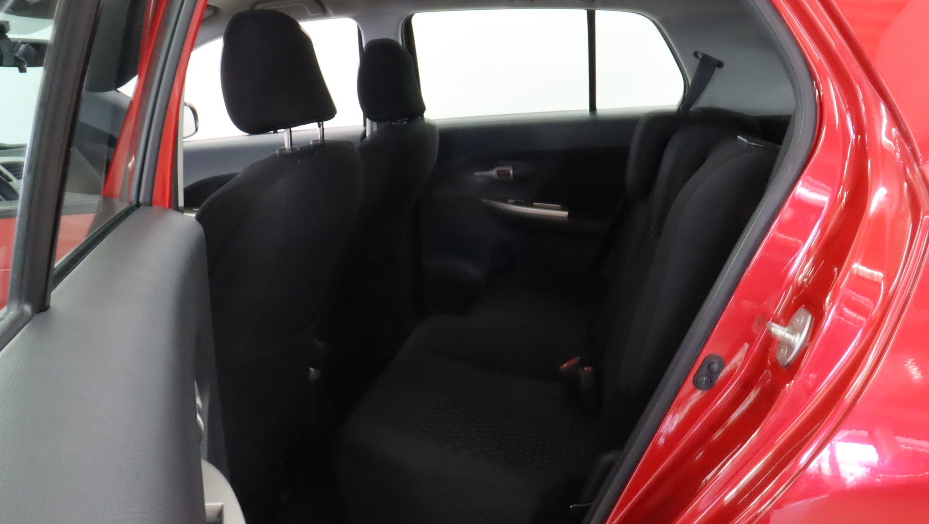 TOYOTA Urban Cruiser 9