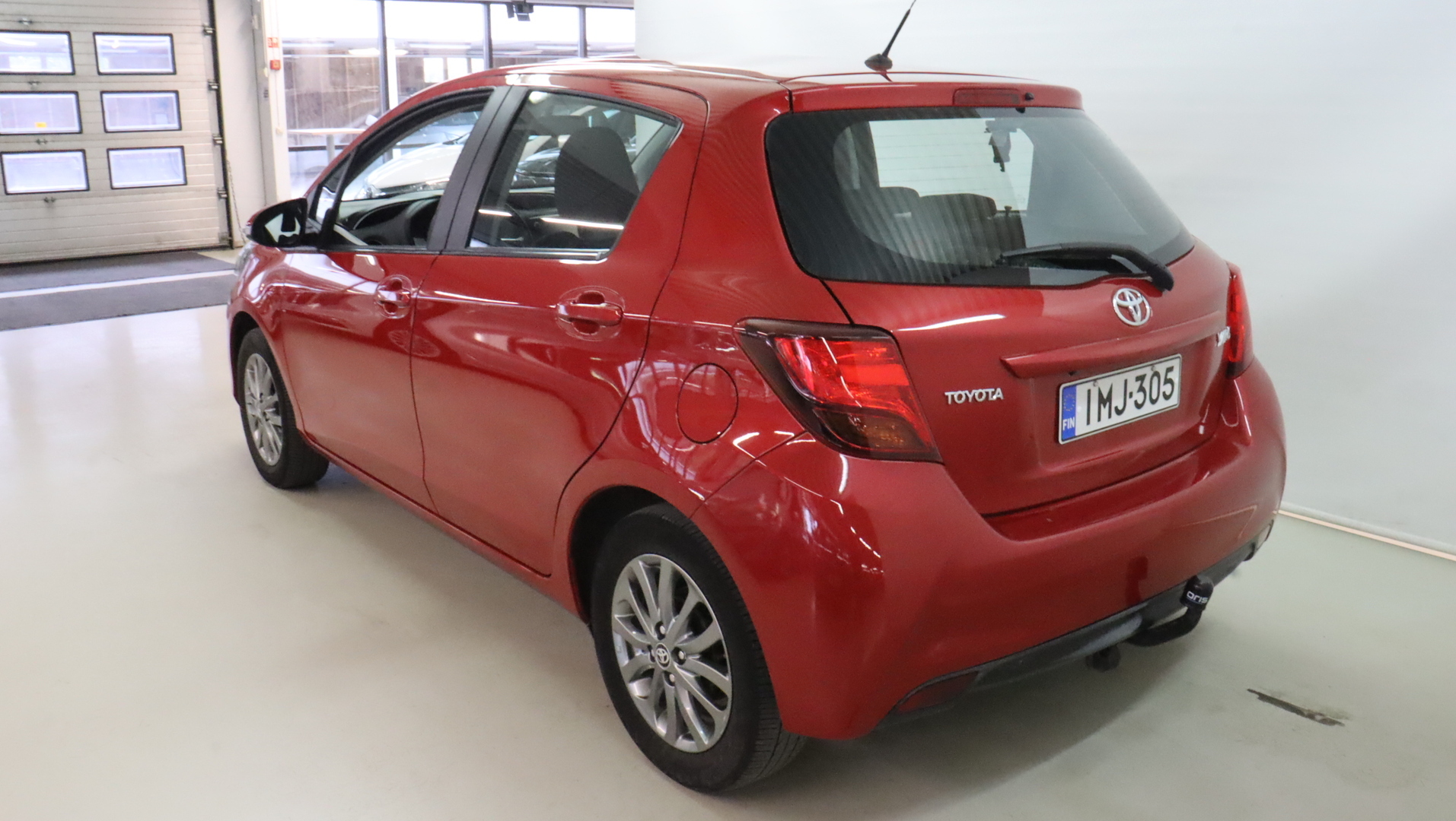 TOYOTA Yaris 2016