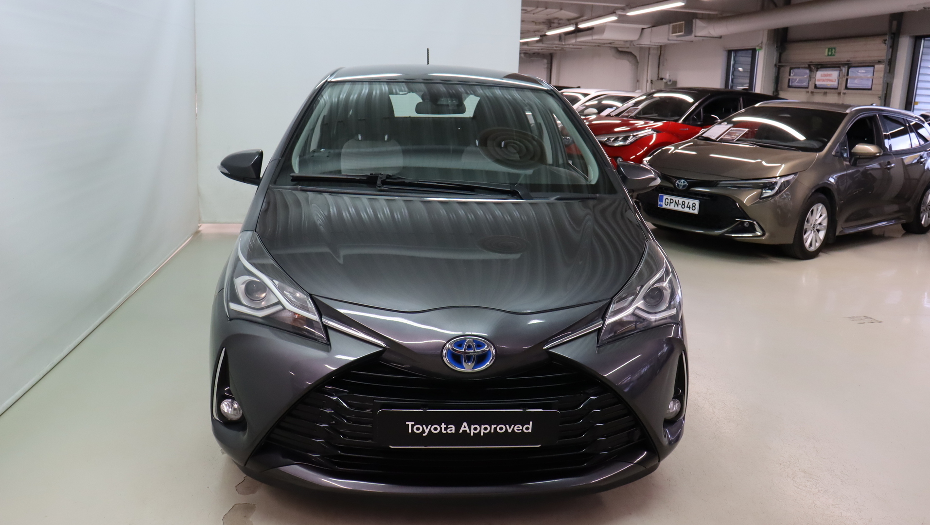 TOYOTA Yaris 2018