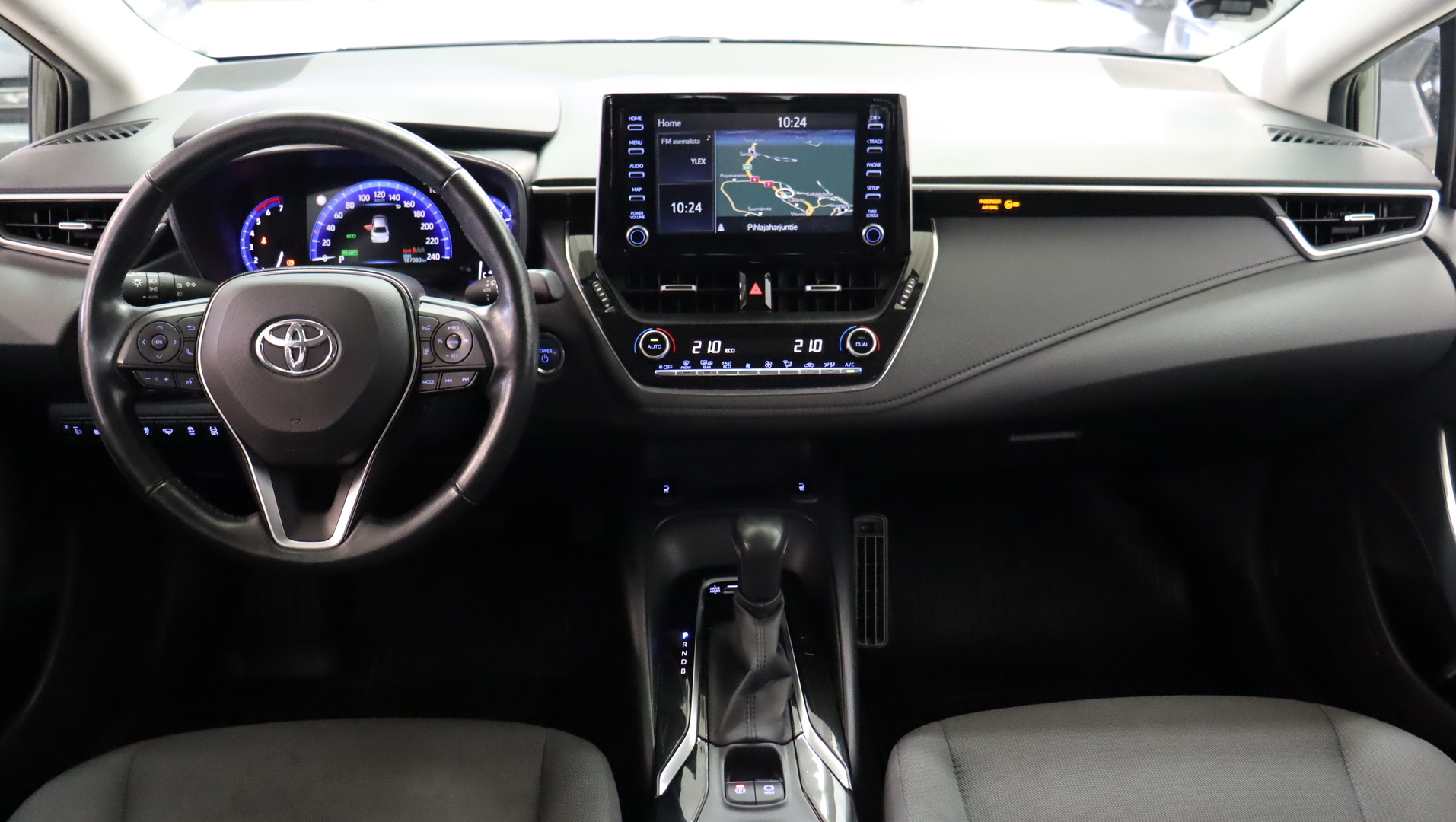 TOYOTA Corolla 2021