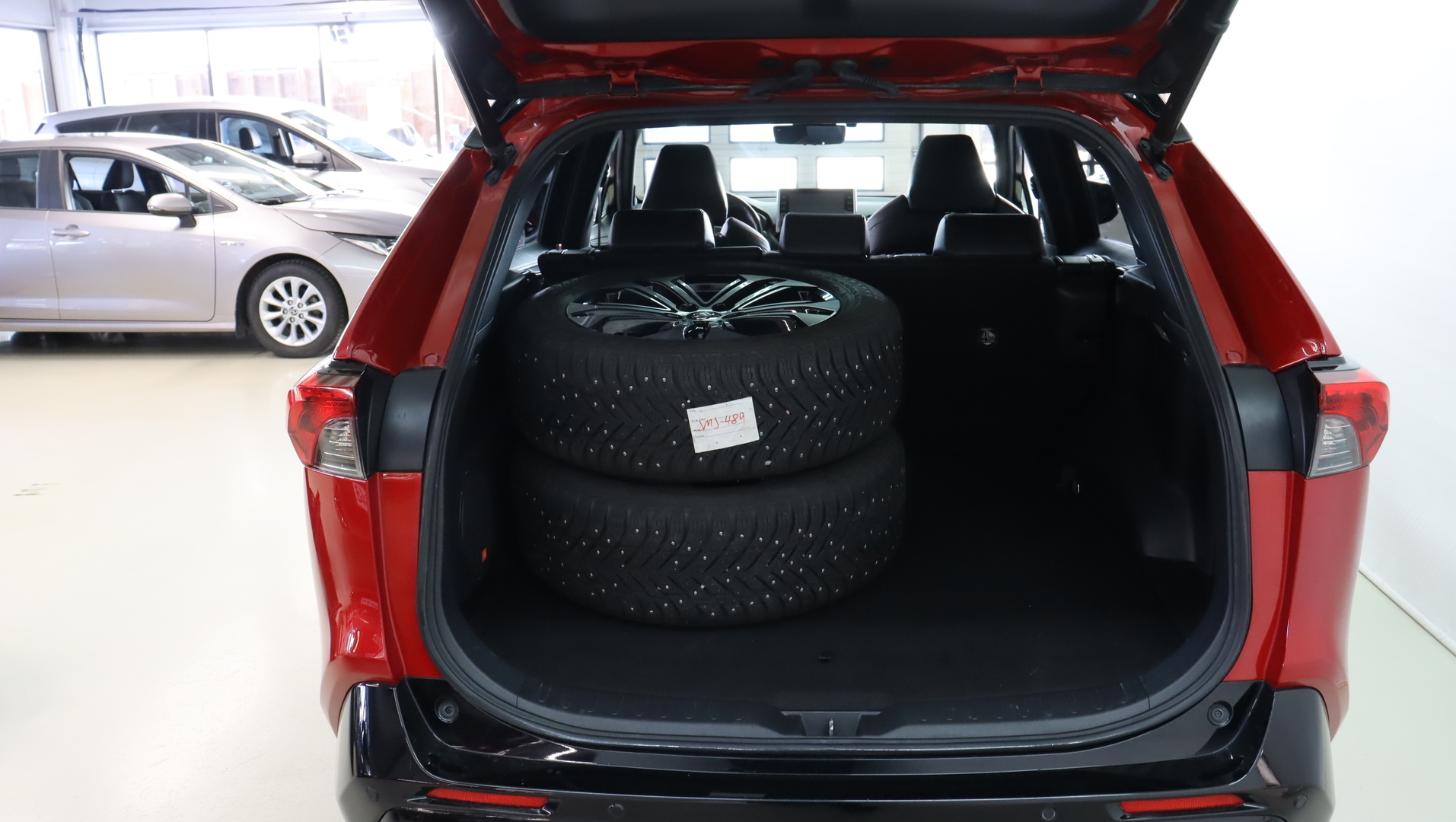 TOYOTA RAV4 Plug-in 2021