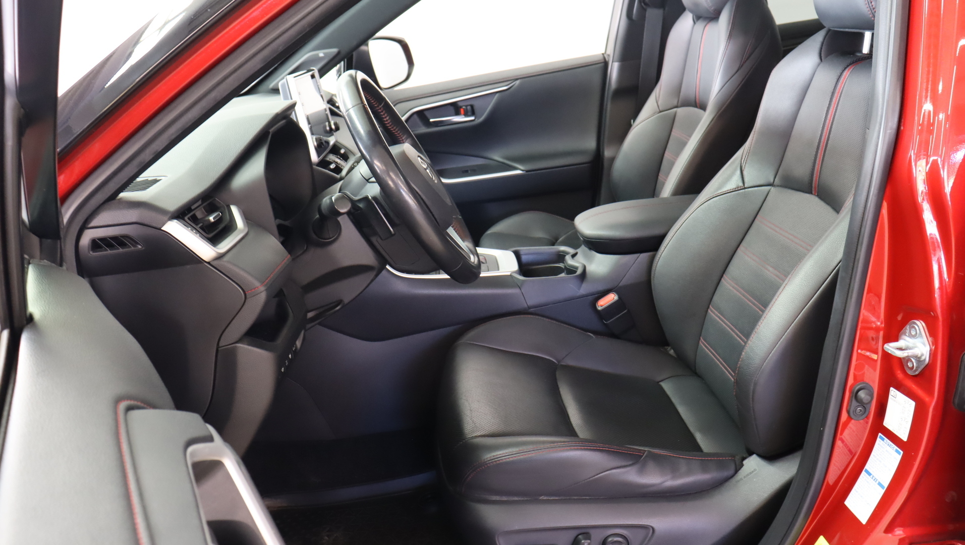 TOYOTA RAV4 Plug-in 2021