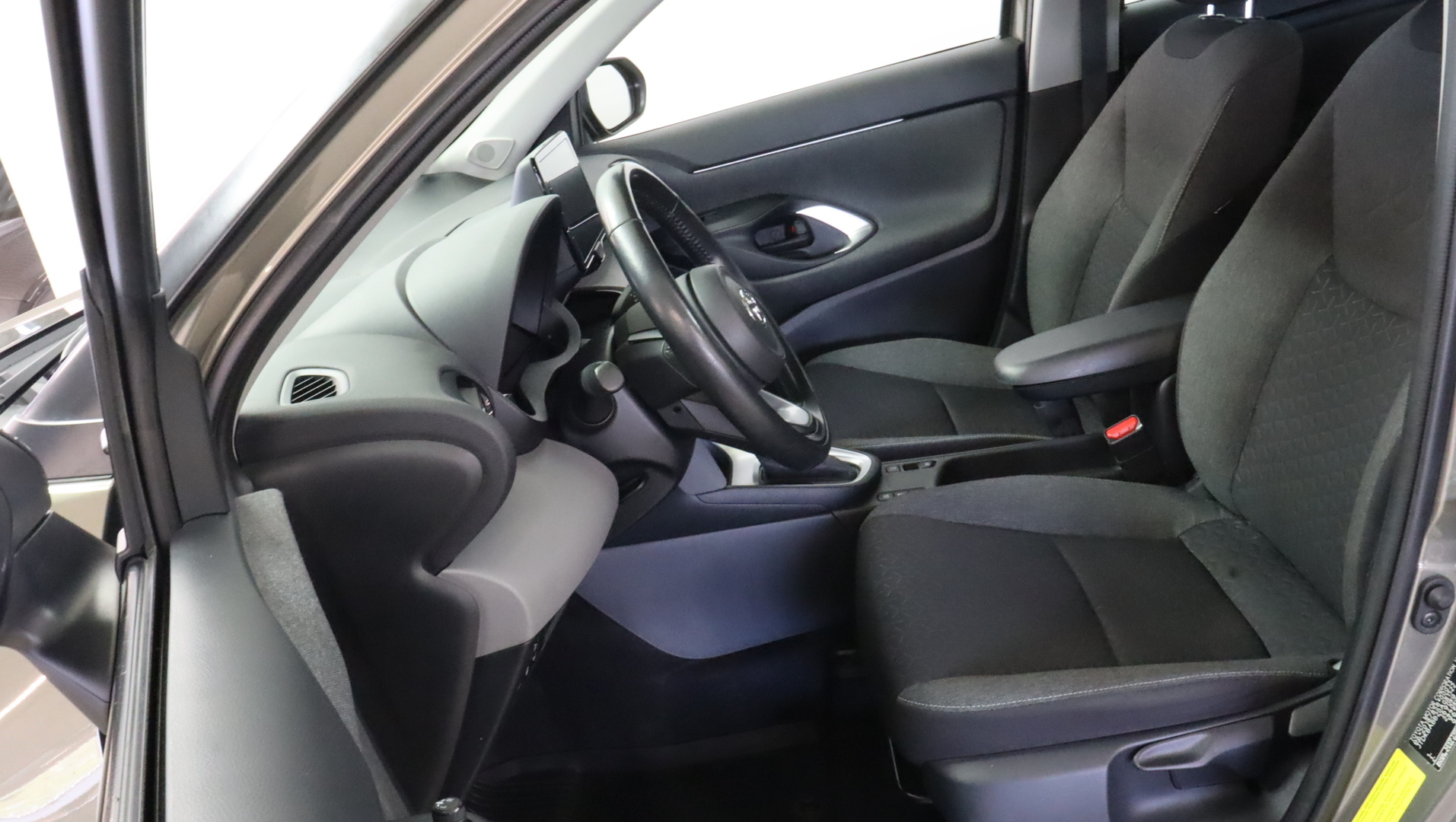 TOYOTA Yaris Cross 2022