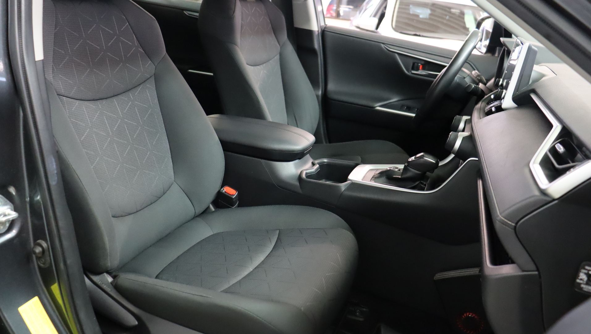 TOYOTA RAV4 2022