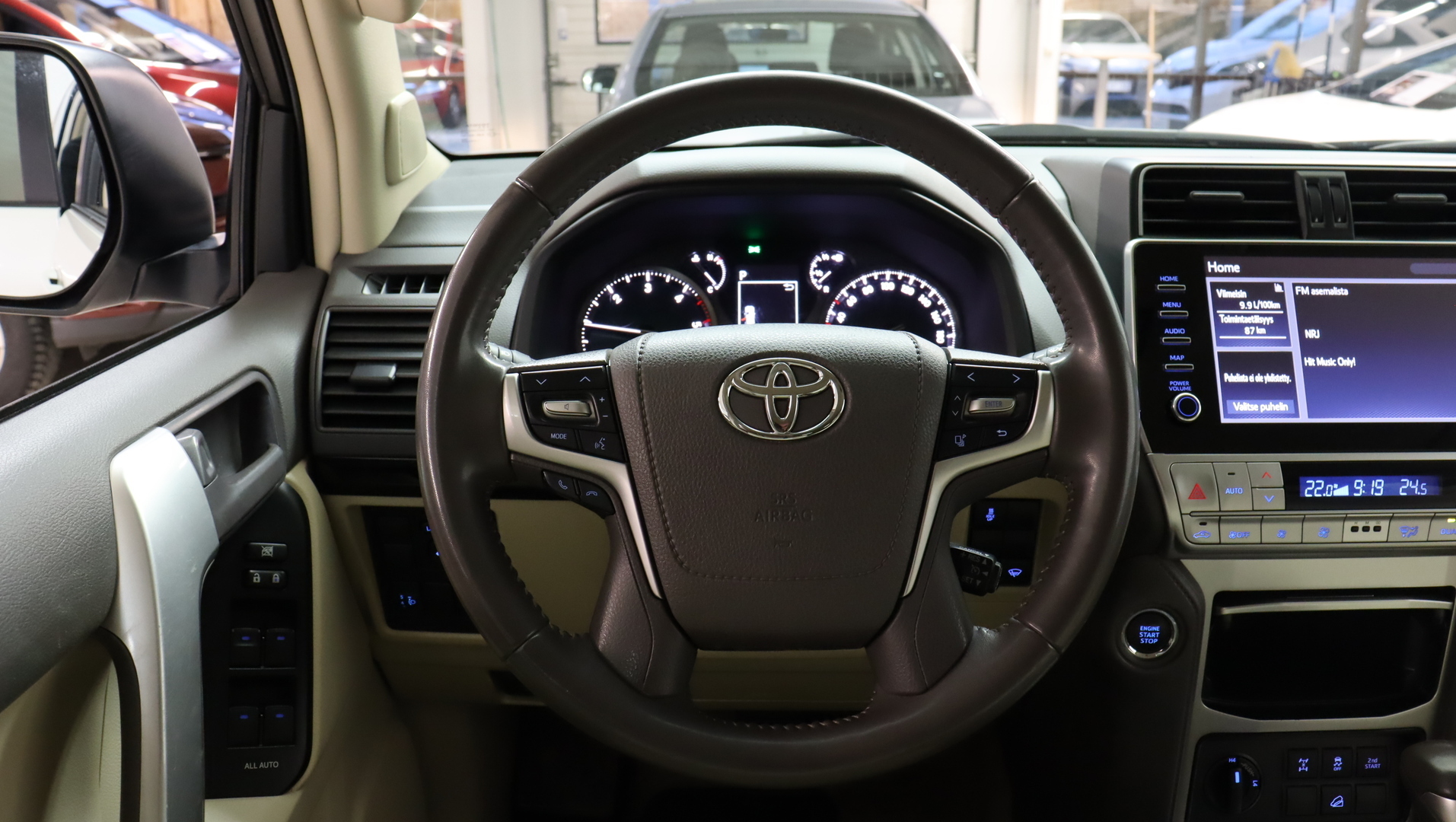 TOYOTA Land Cruiser 2022