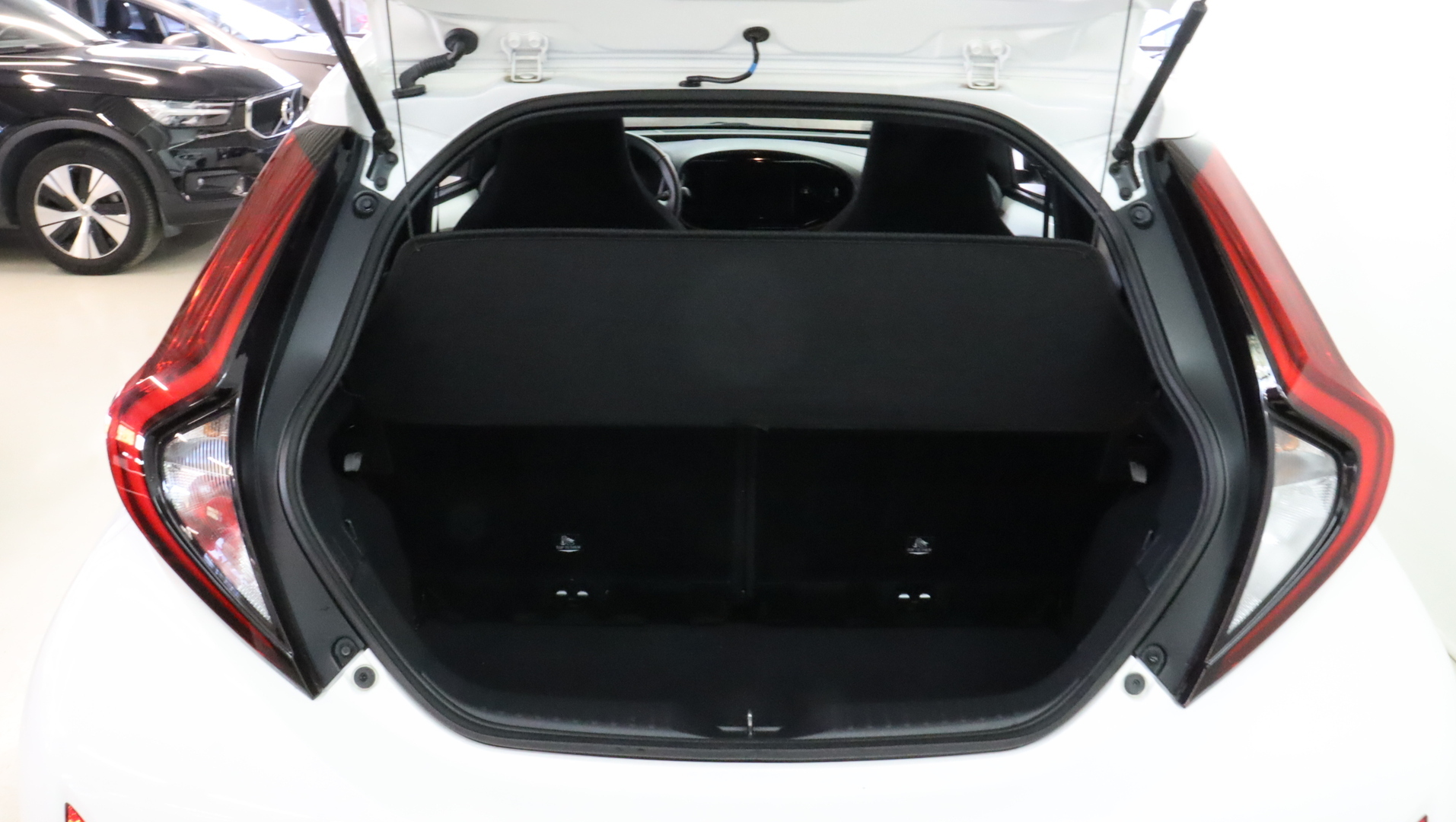 TOYOTA Aygo X 2024