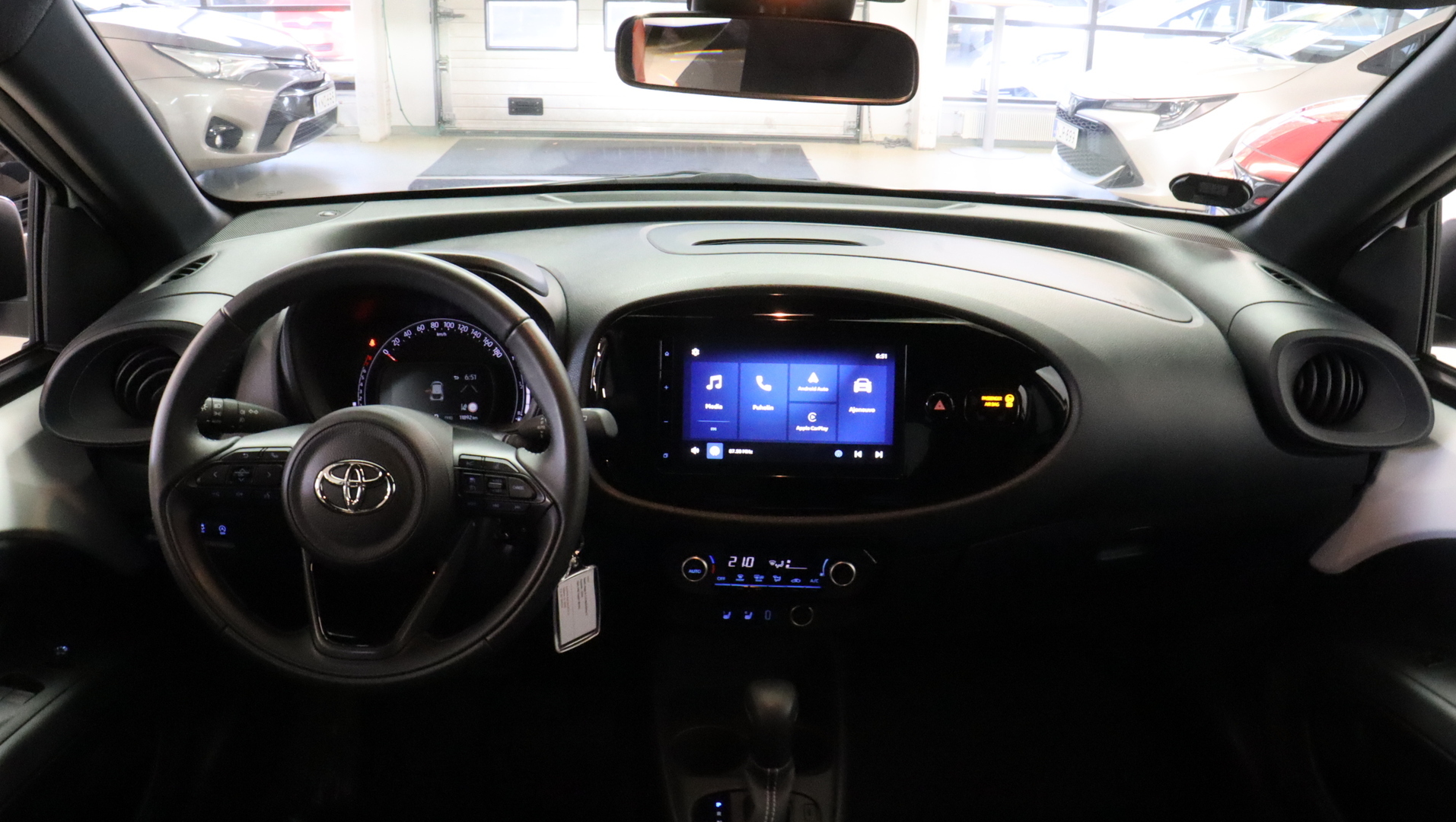 TOYOTA Aygo X 2024