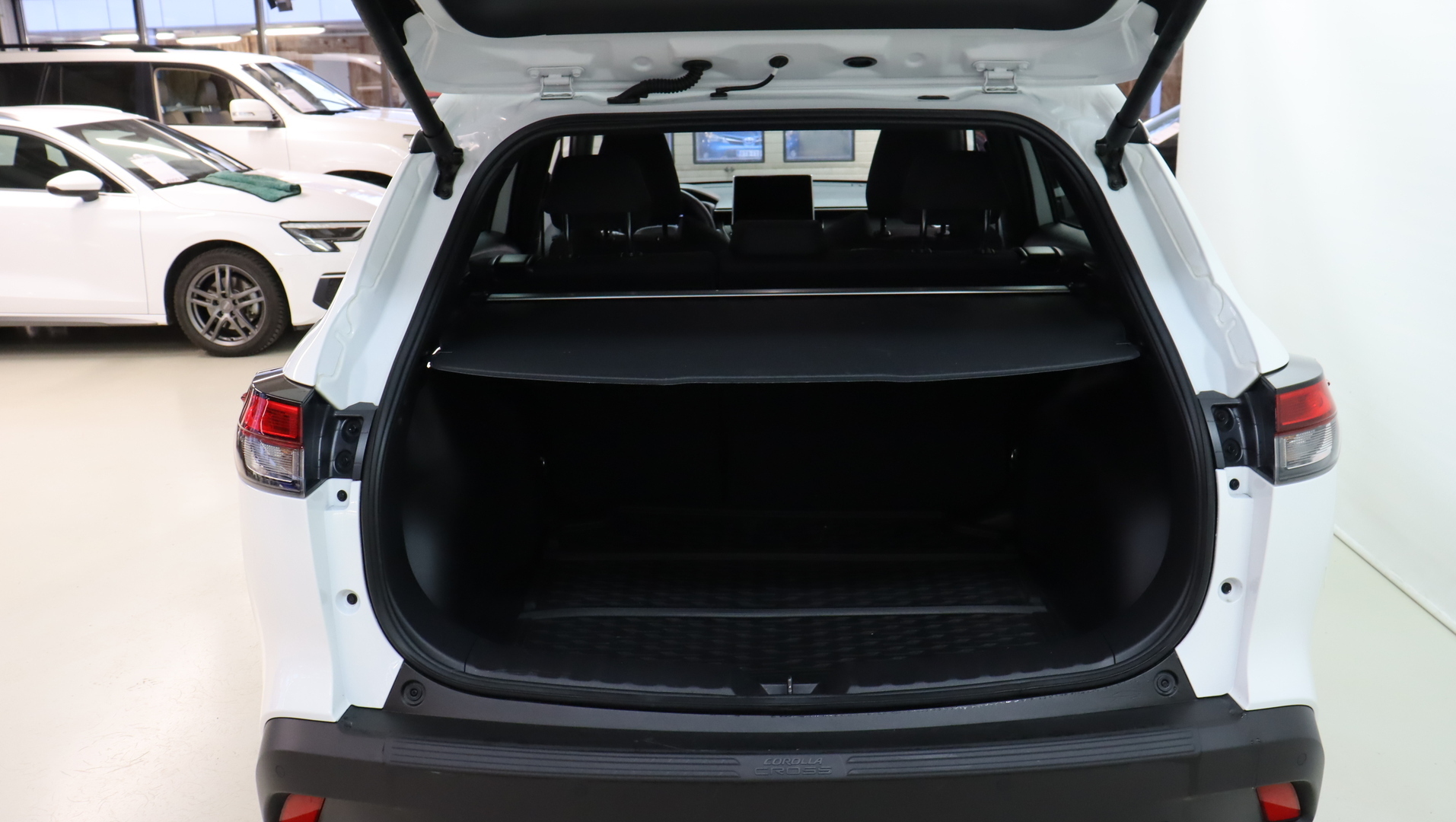 TOYOTA Corolla Cross 2025