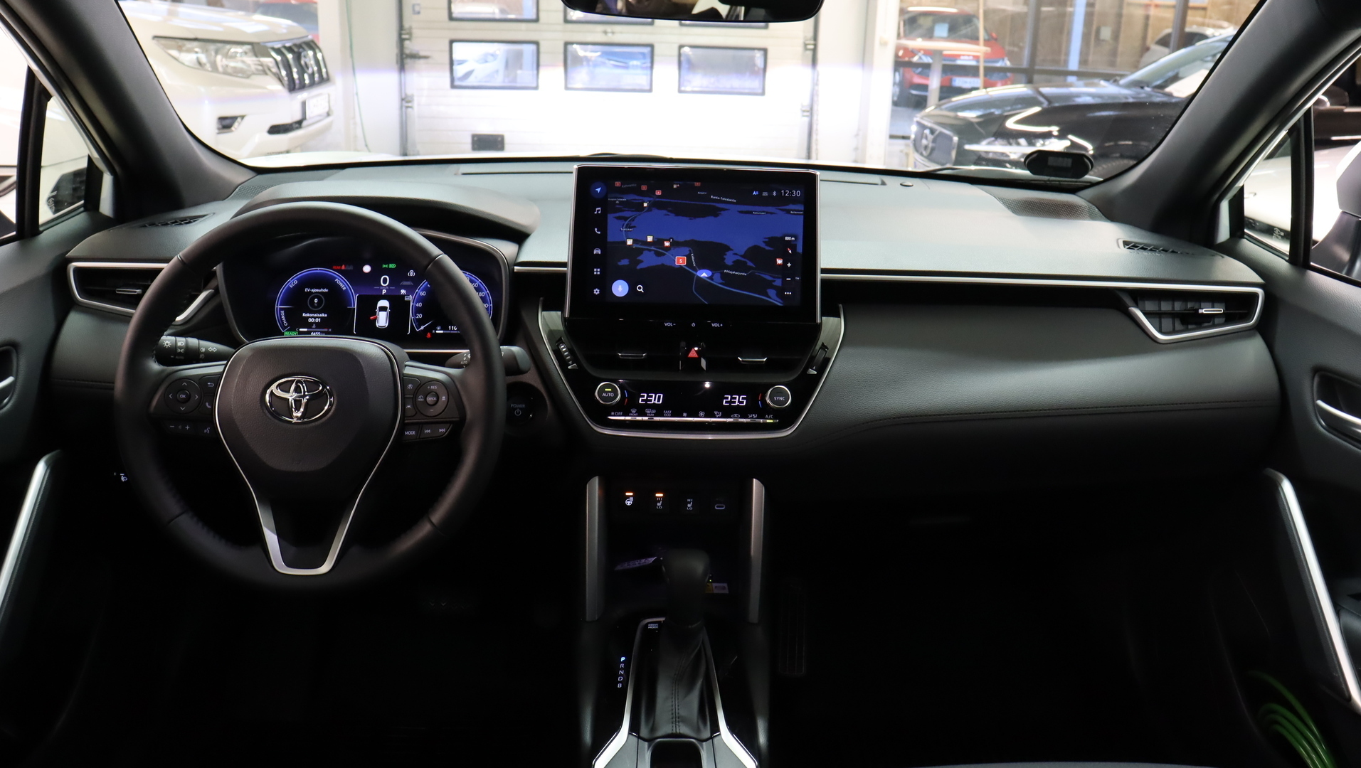 TOYOTA Corolla Cross 2025