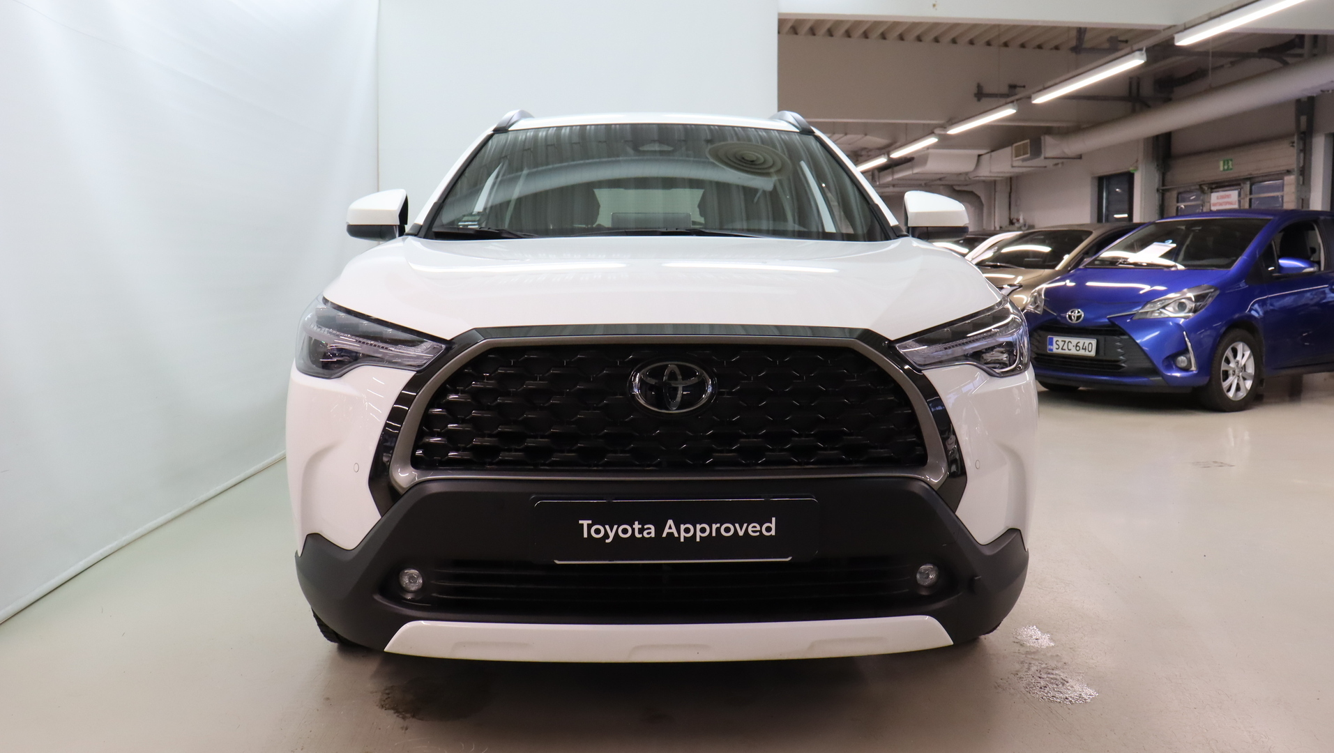 TOYOTA Corolla Cross 2025