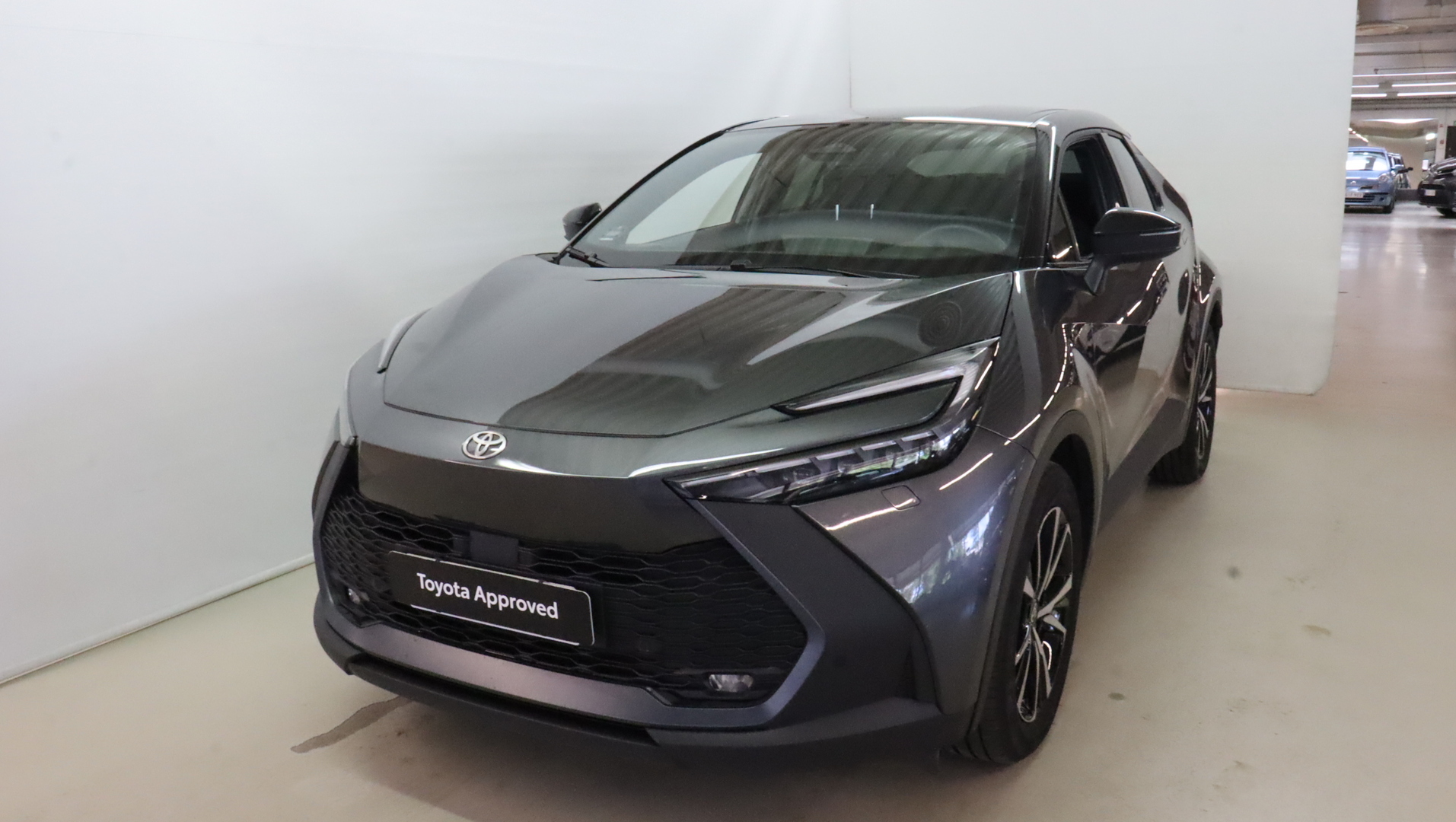 TOYOTA C-HR 2025