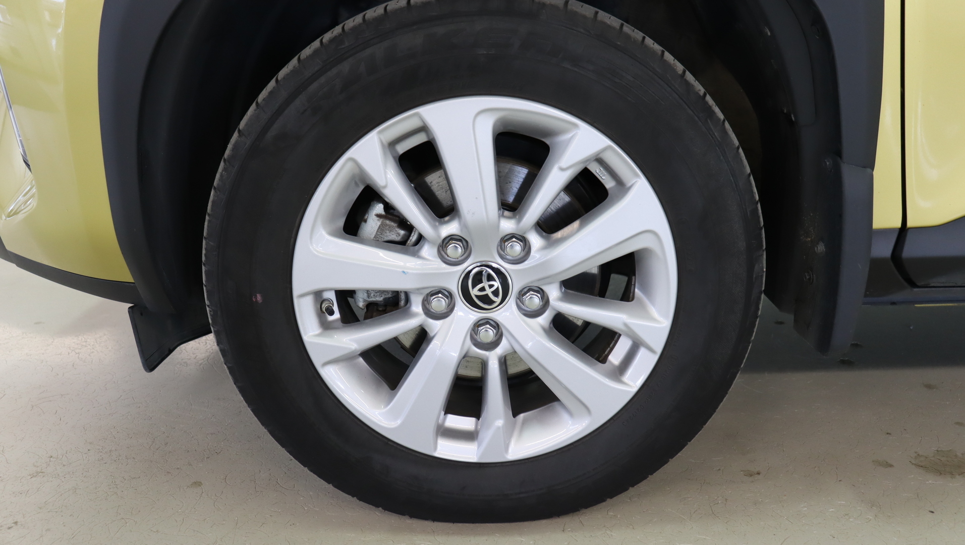 TOYOTA Yaris Cross 2022