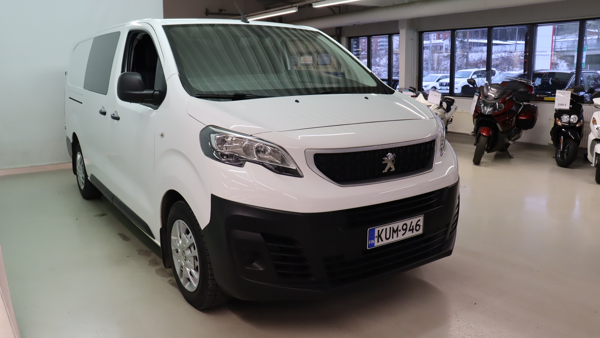 PEUGEOT Expert 2021