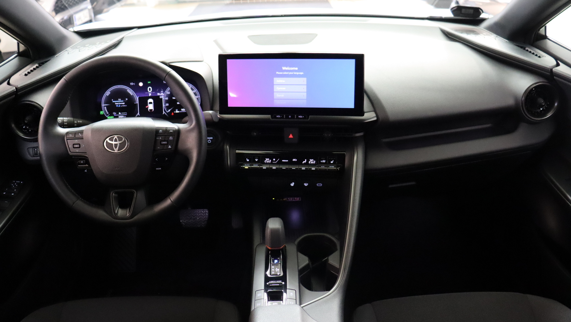 TOYOTA C-HR 2025