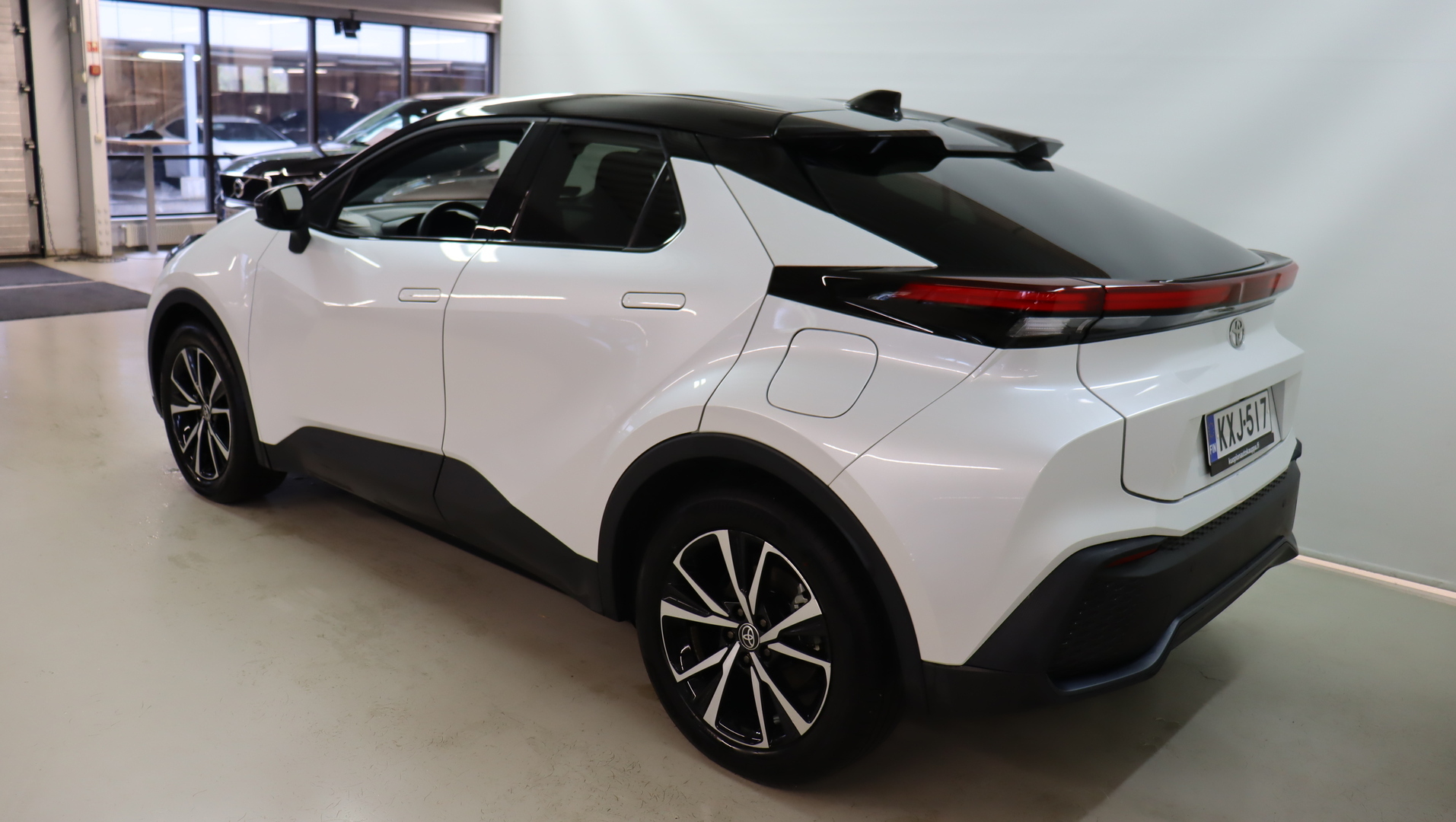 TOYOTA C-HR 2025