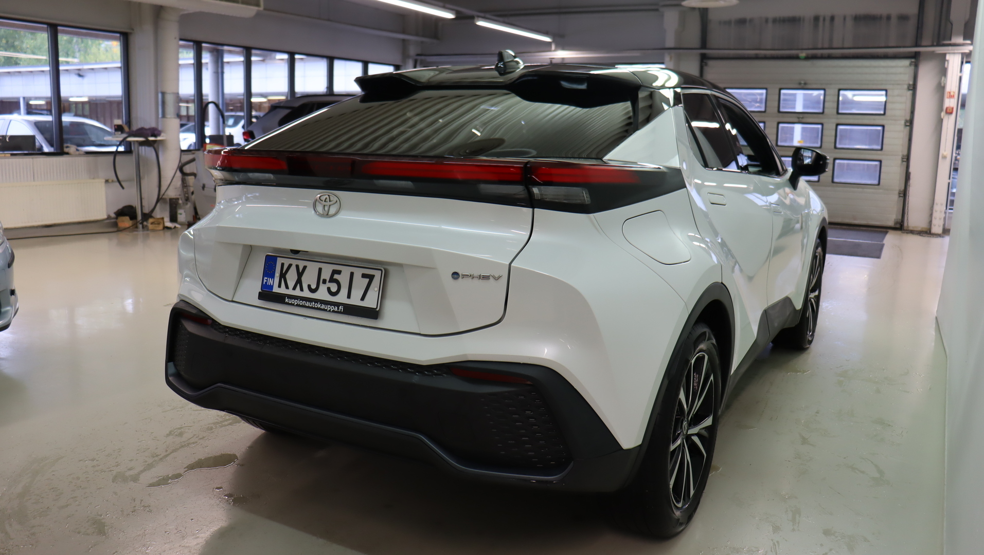 TOYOTA C-HR 2025