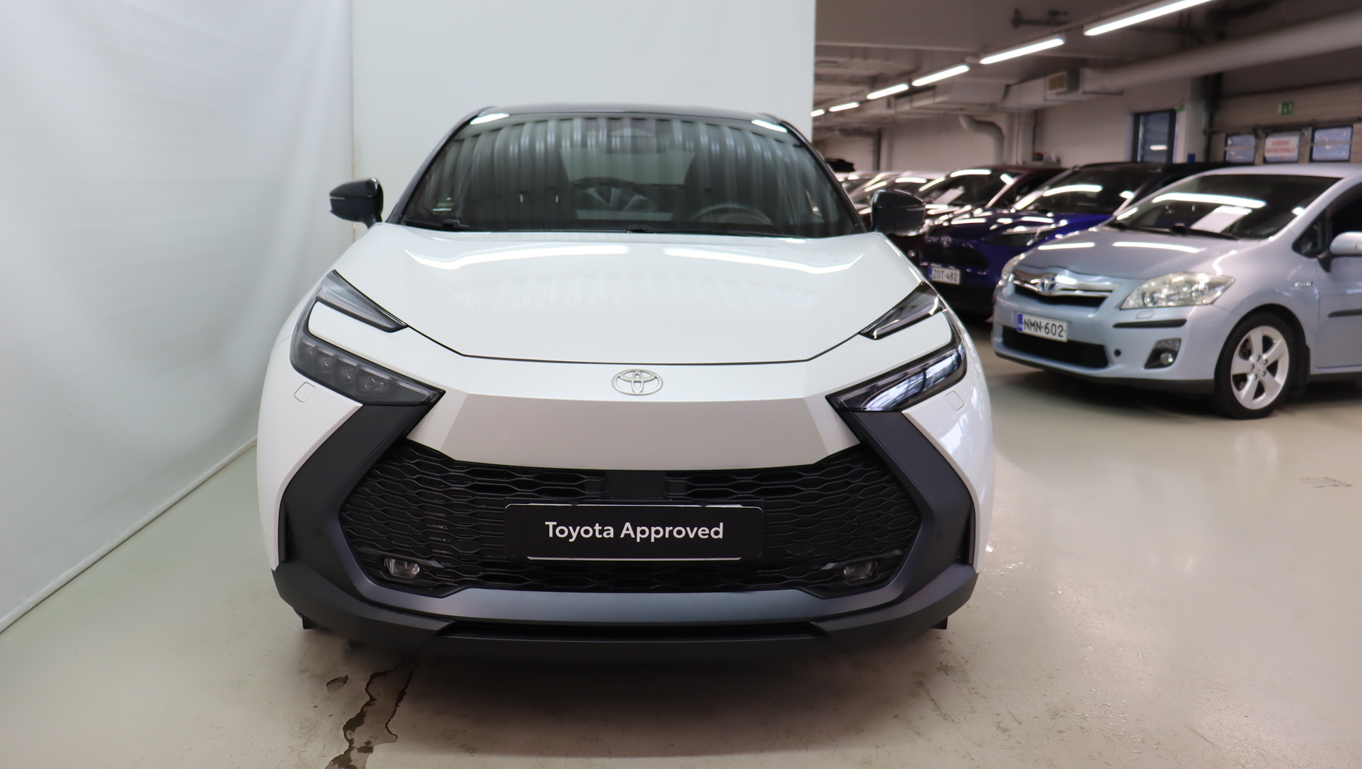 TOYOTA C-HR 2025