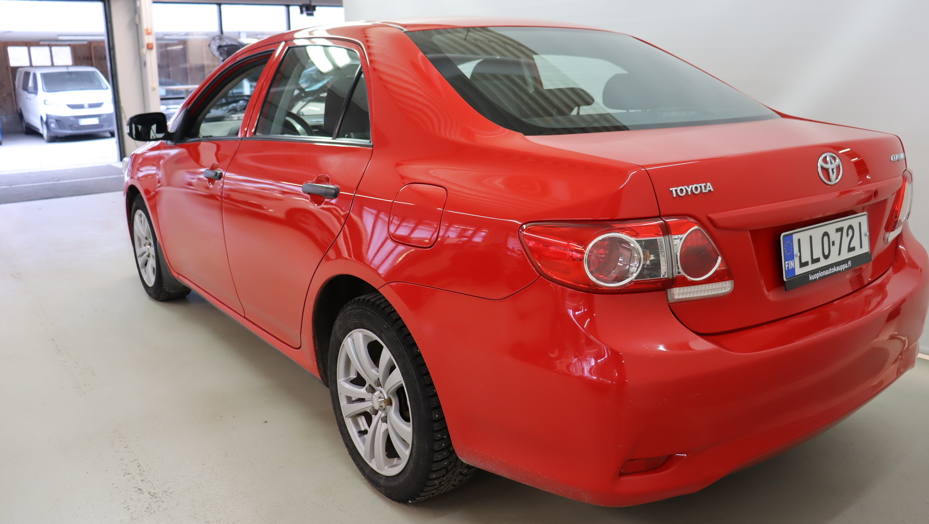 TOYOTA Corolla 2013