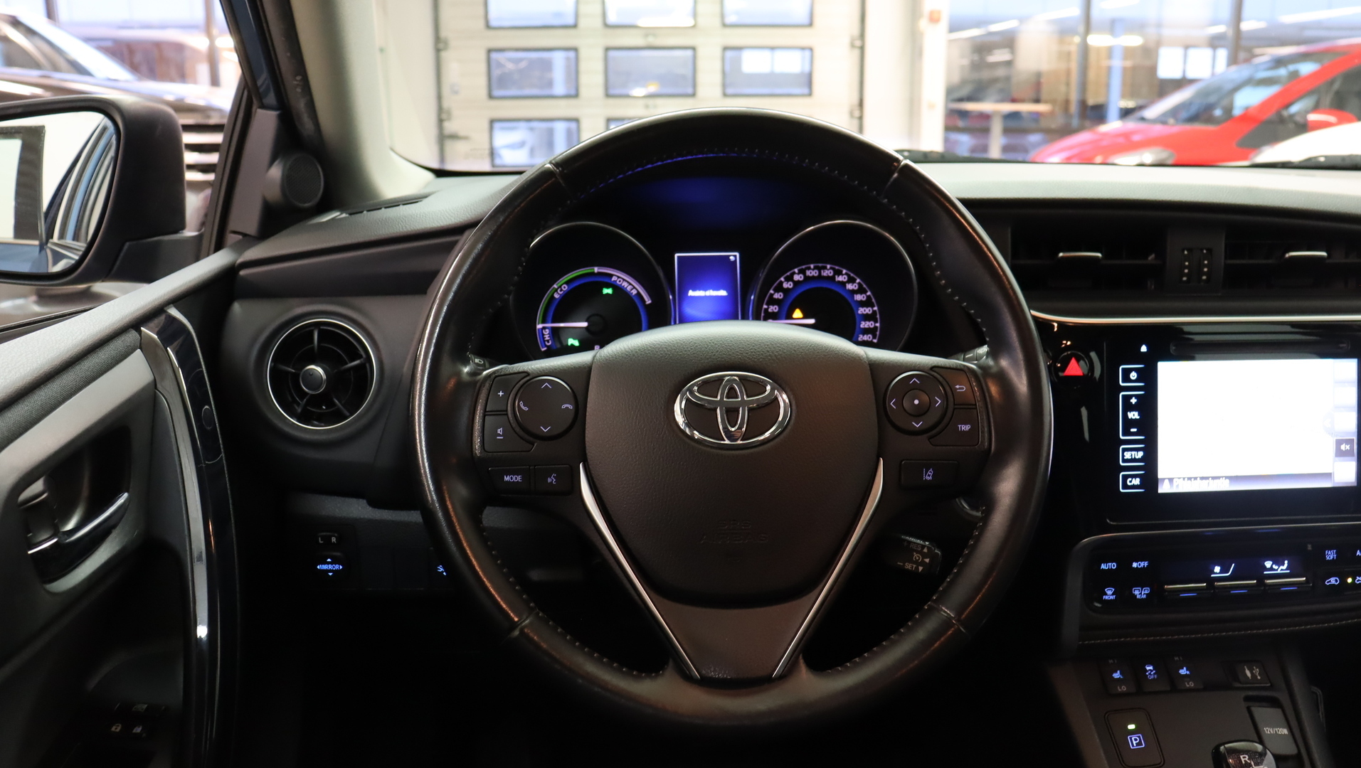 TOYOTA Auris 2016