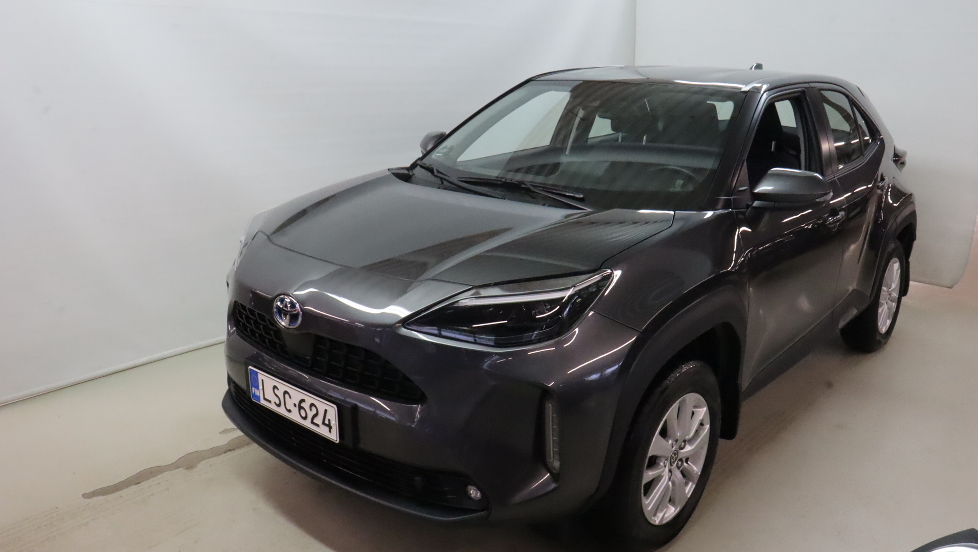 TOYOTA Yaris Cross 2023