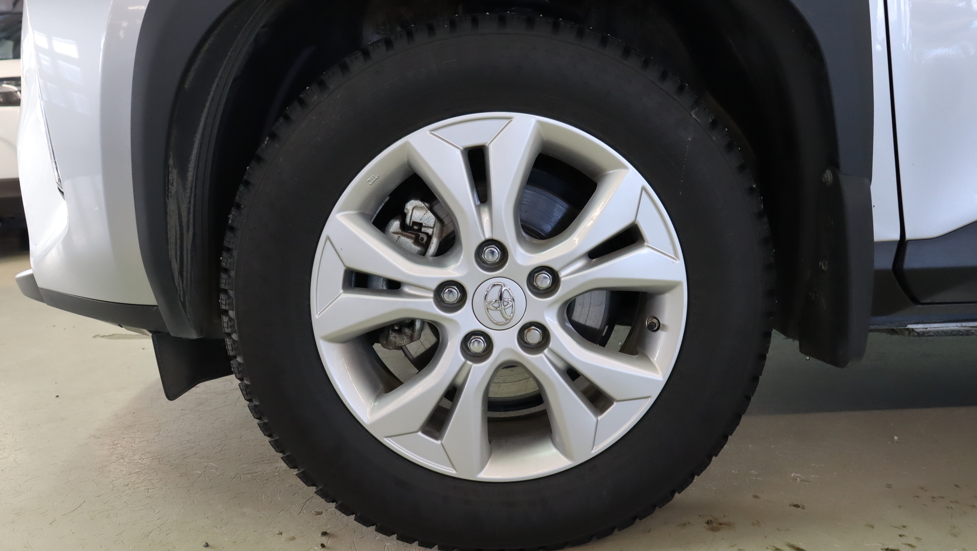 TOYOTA Yaris Cross 2024