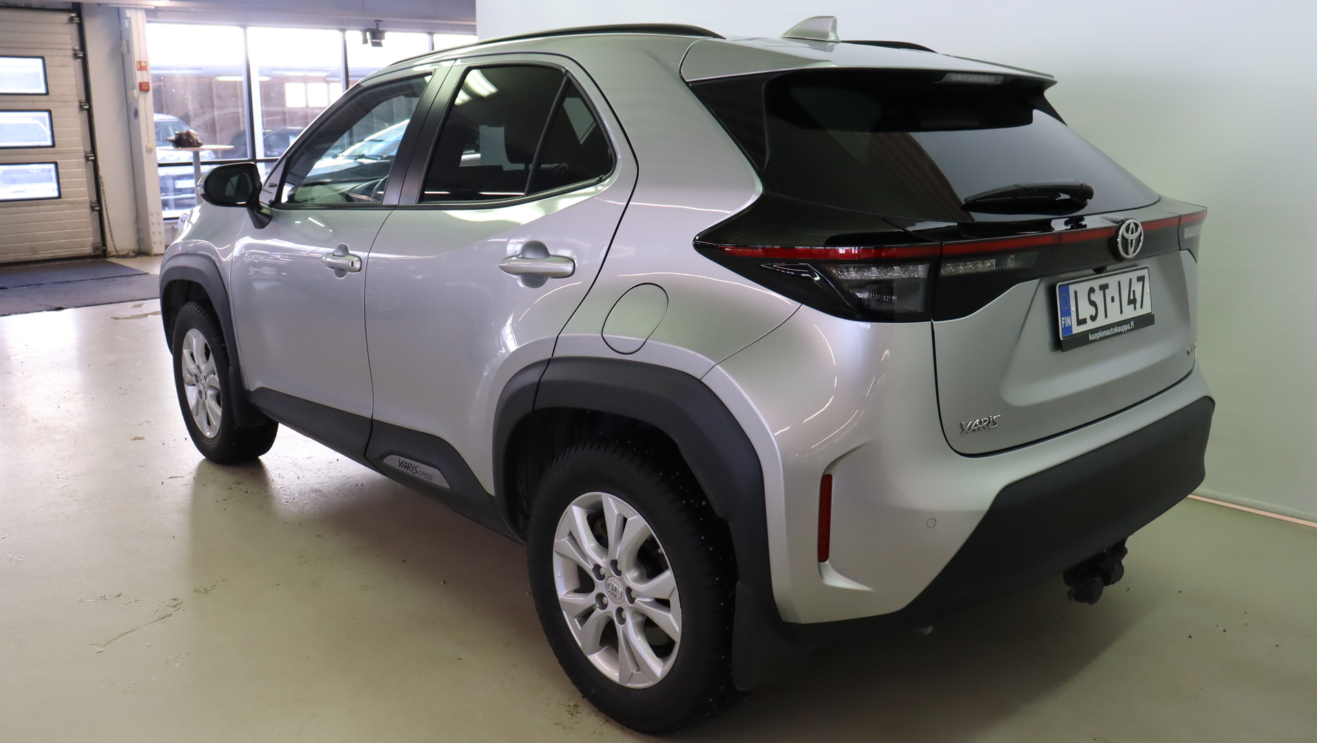 TOYOTA Yaris Cross 2024