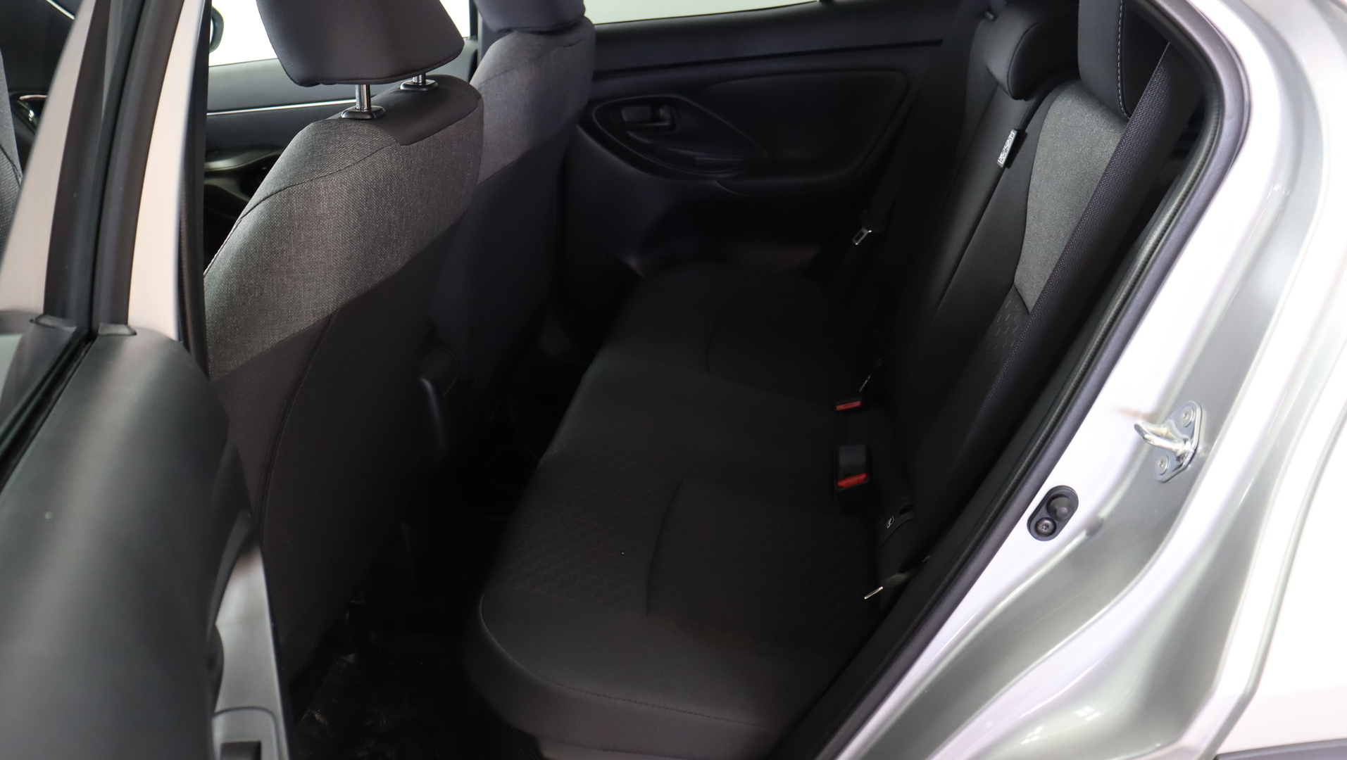 TOYOTA Yaris Cross 2024