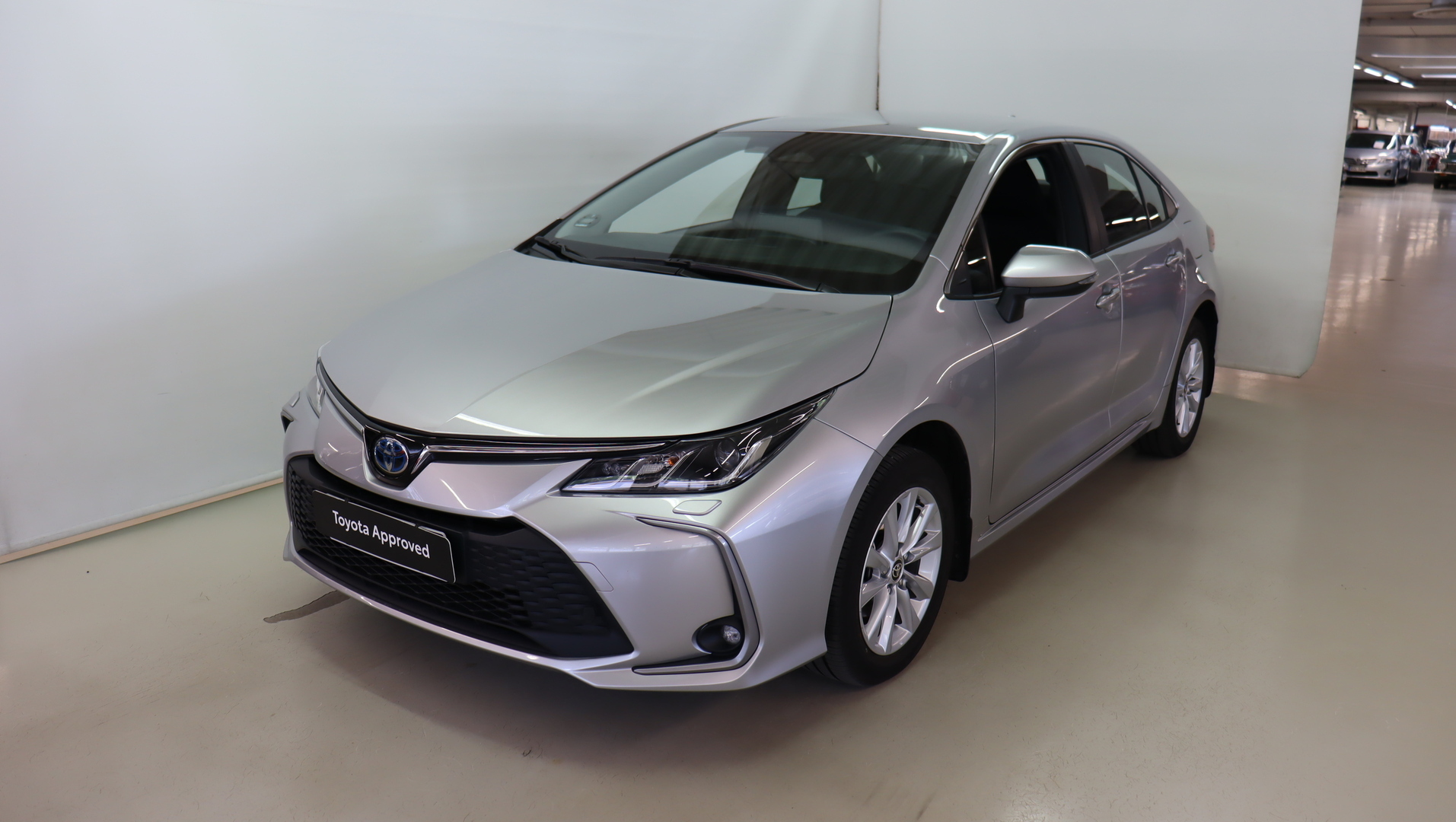 TOYOTA Corolla 2025