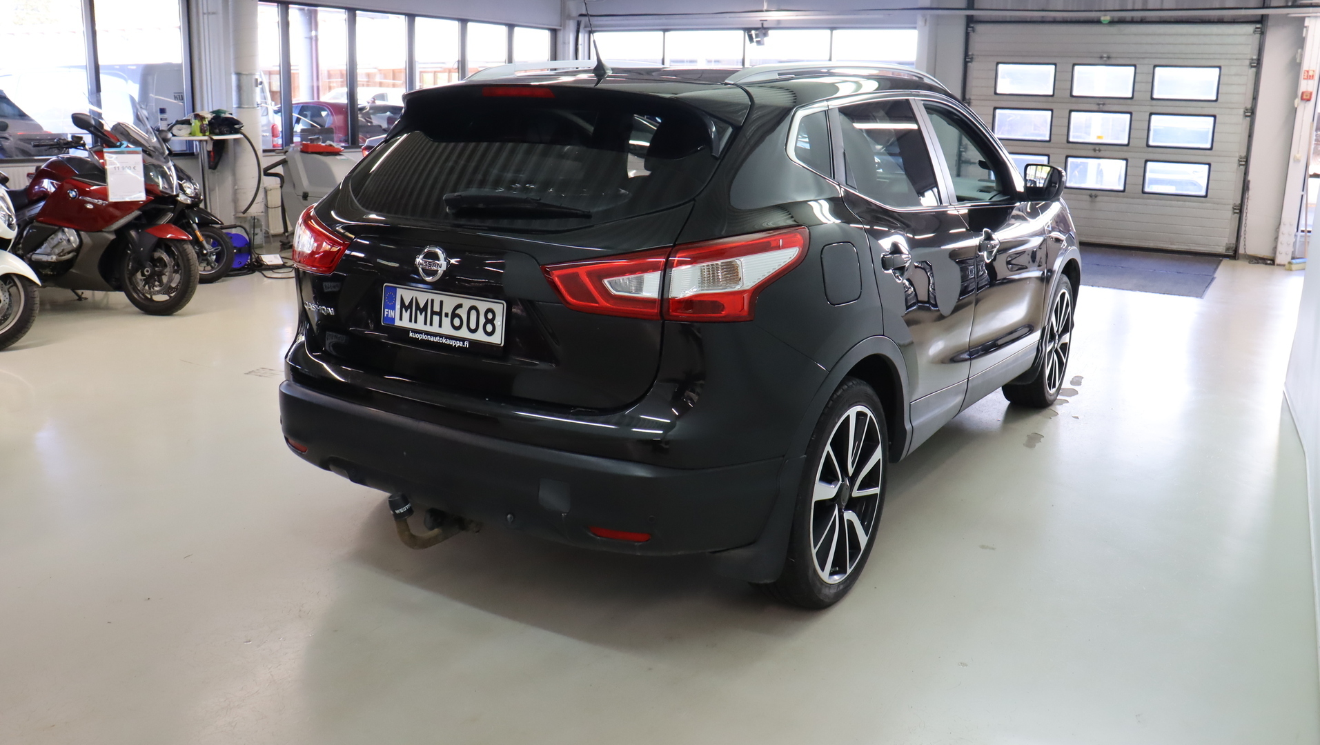 NISSAN Qashqai 2015