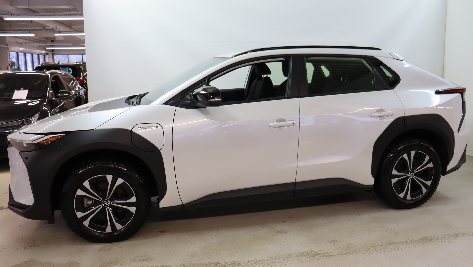 TOYOTA bZ4X 2022