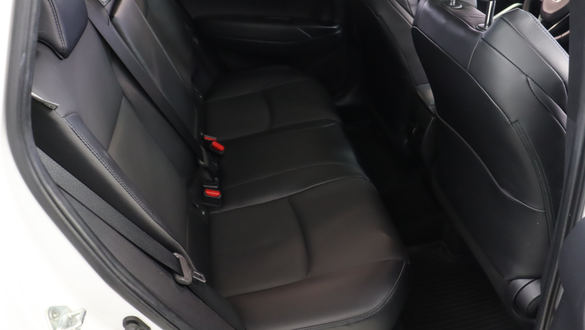 TOYOTA Corolla Cross 2023