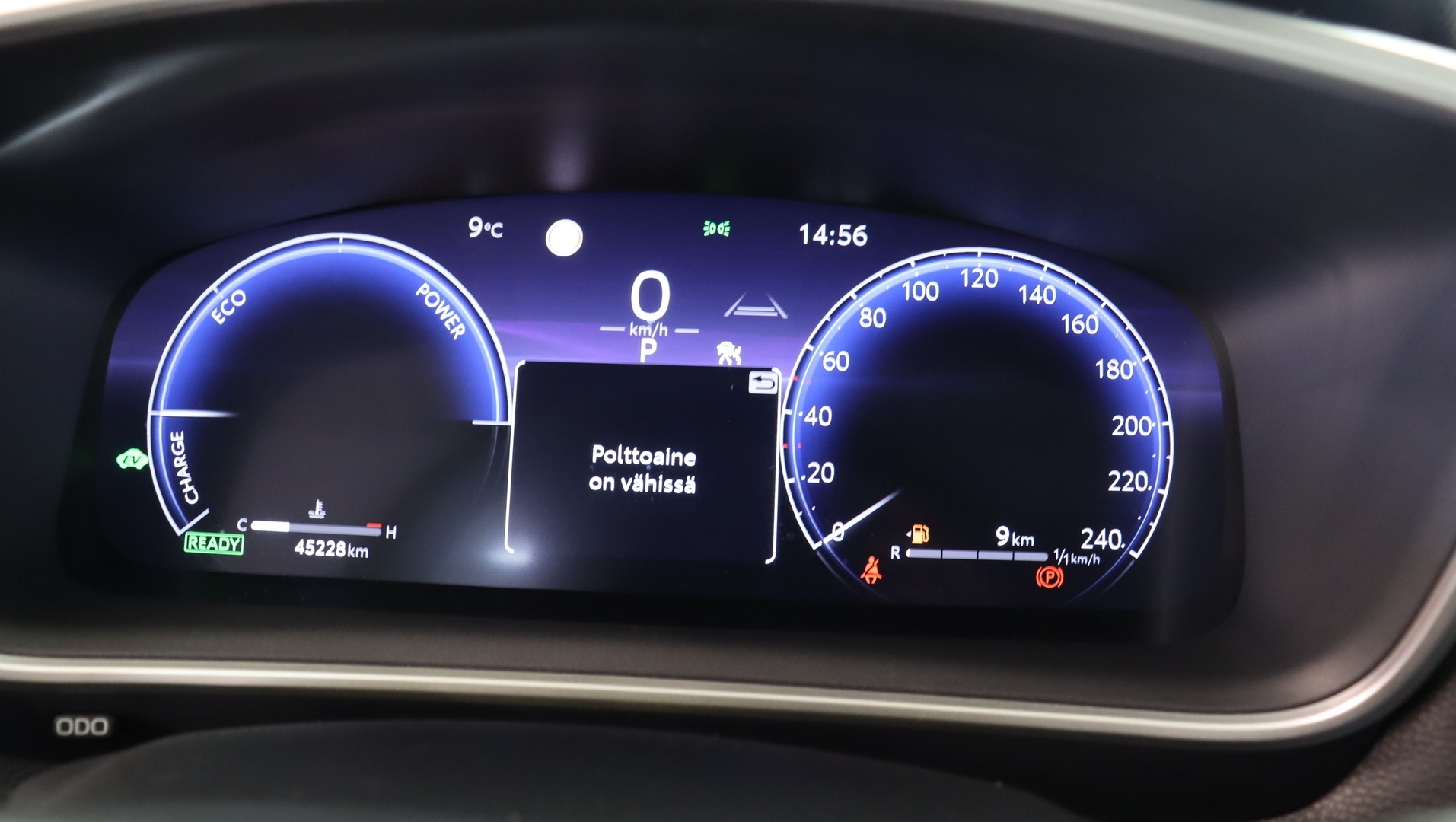 TOYOTA Corolla Cross 2023